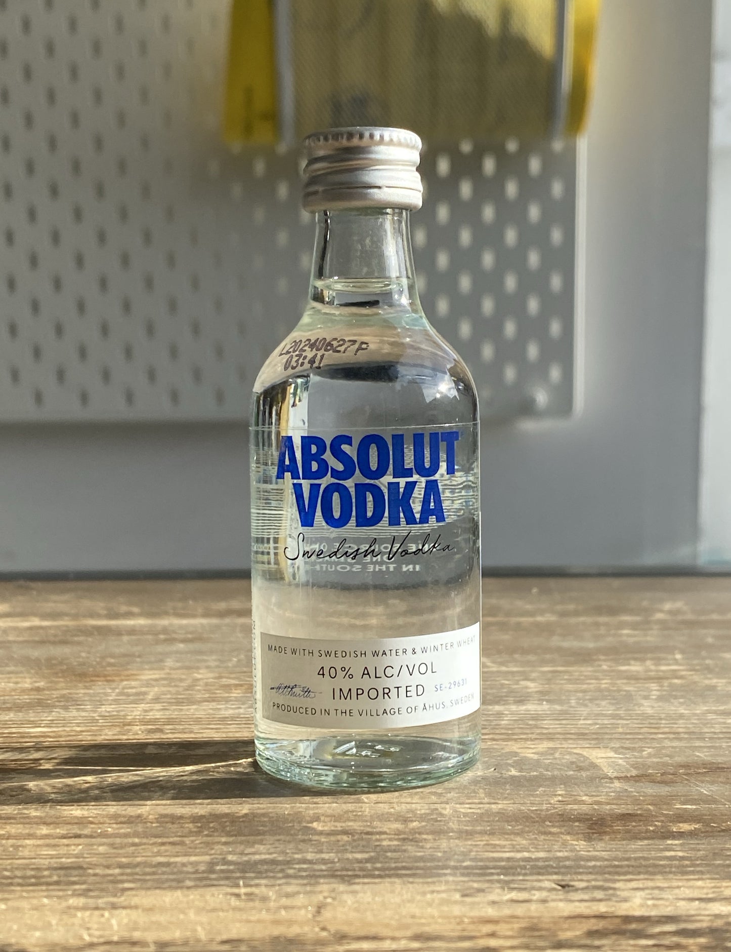 Absolut Blue 5cl at The Beerhive, Edinburgh. Free UK shipping.