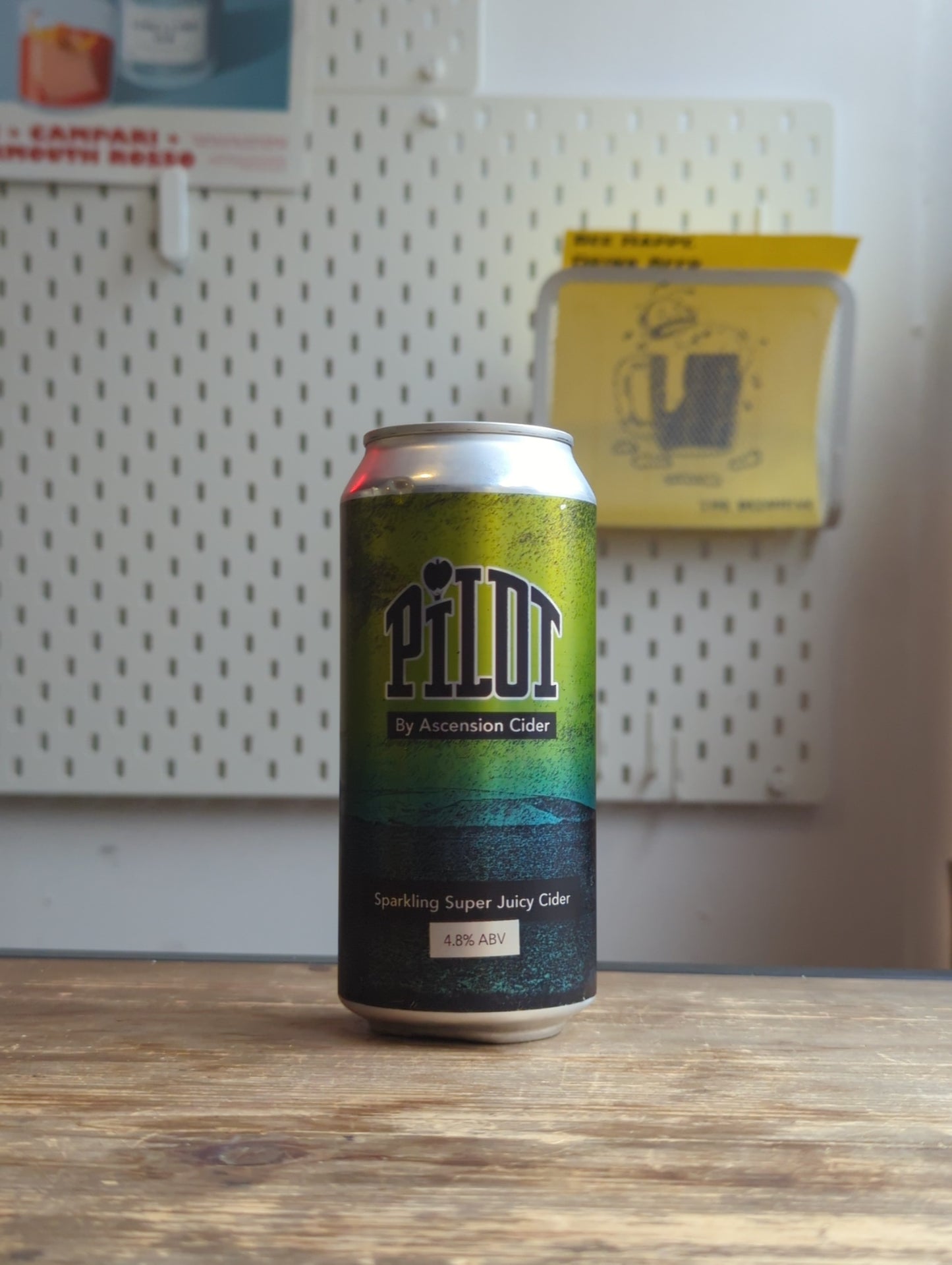 Ascension Pilot 440ml at The Beerhive, Edinburgh. Free UK shipping.