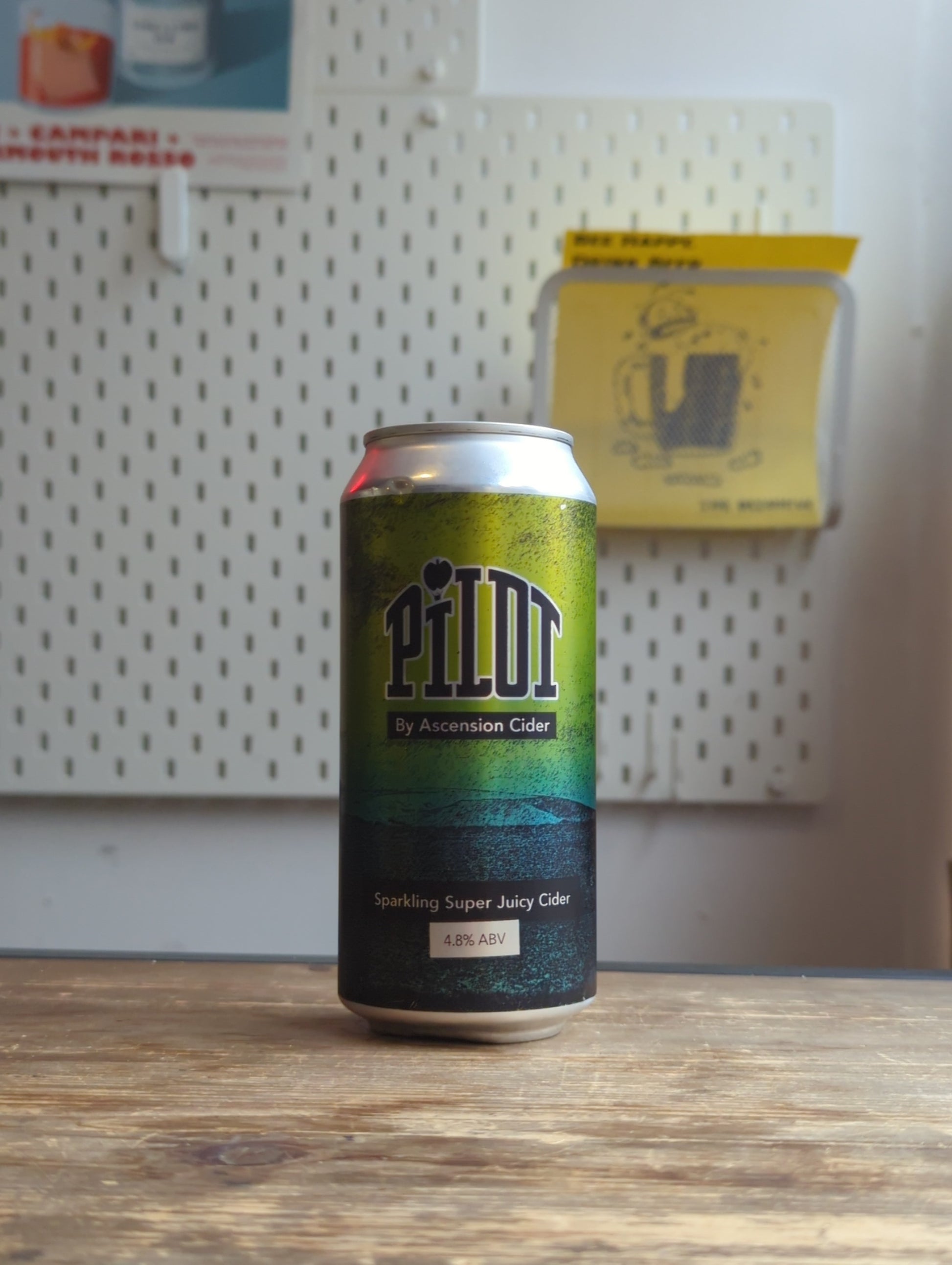 Ascension Pilot 440ml at The Beerhive, Edinburgh. Free UK shipping.