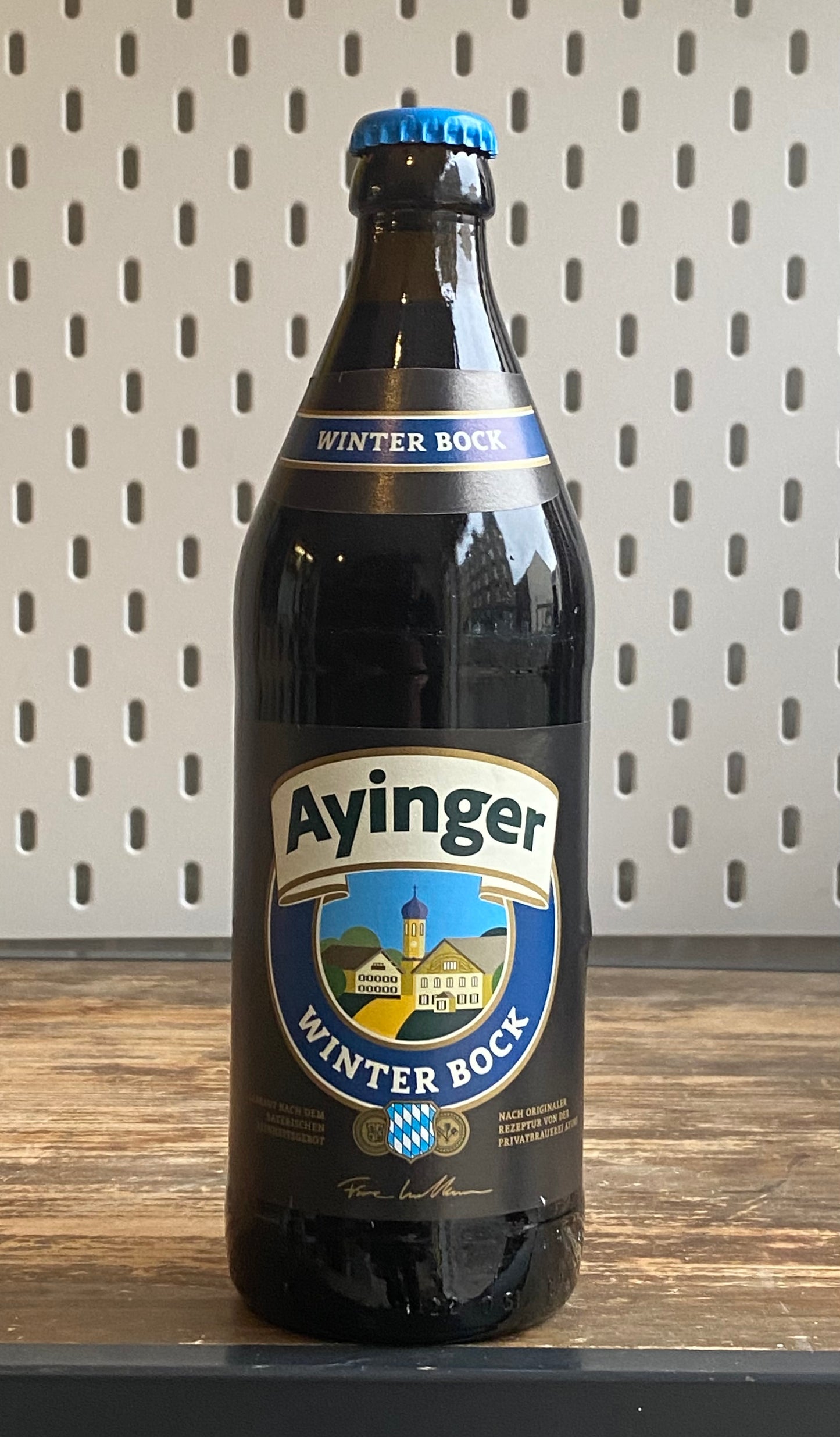 Ayinger Winterbock at The Beerhive, Edinburgh. Free UK shipping.