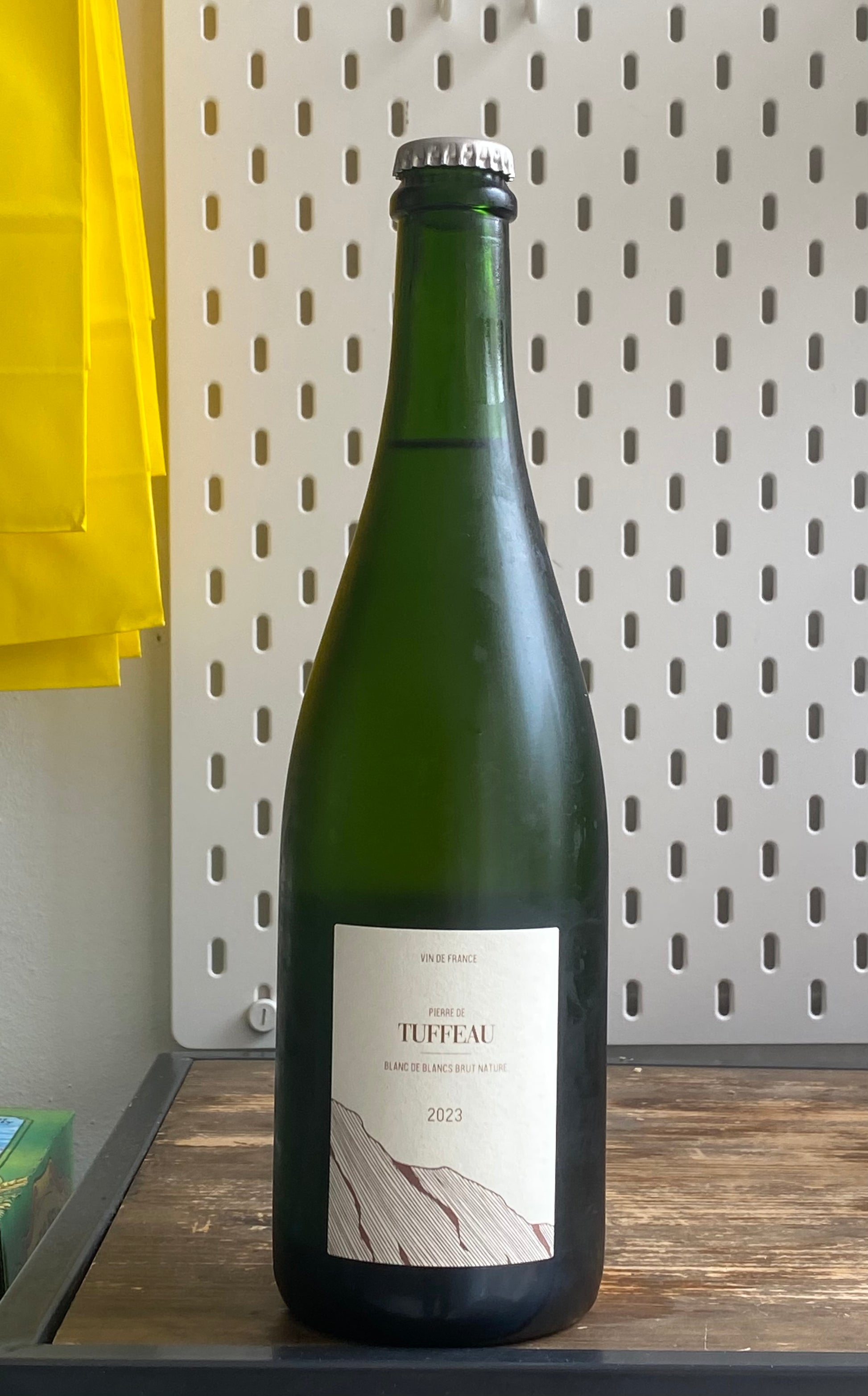 Tuffeau Blanc de Blanc Brut Nature at The Beerhive, Edinburgh. Free UK shipping.