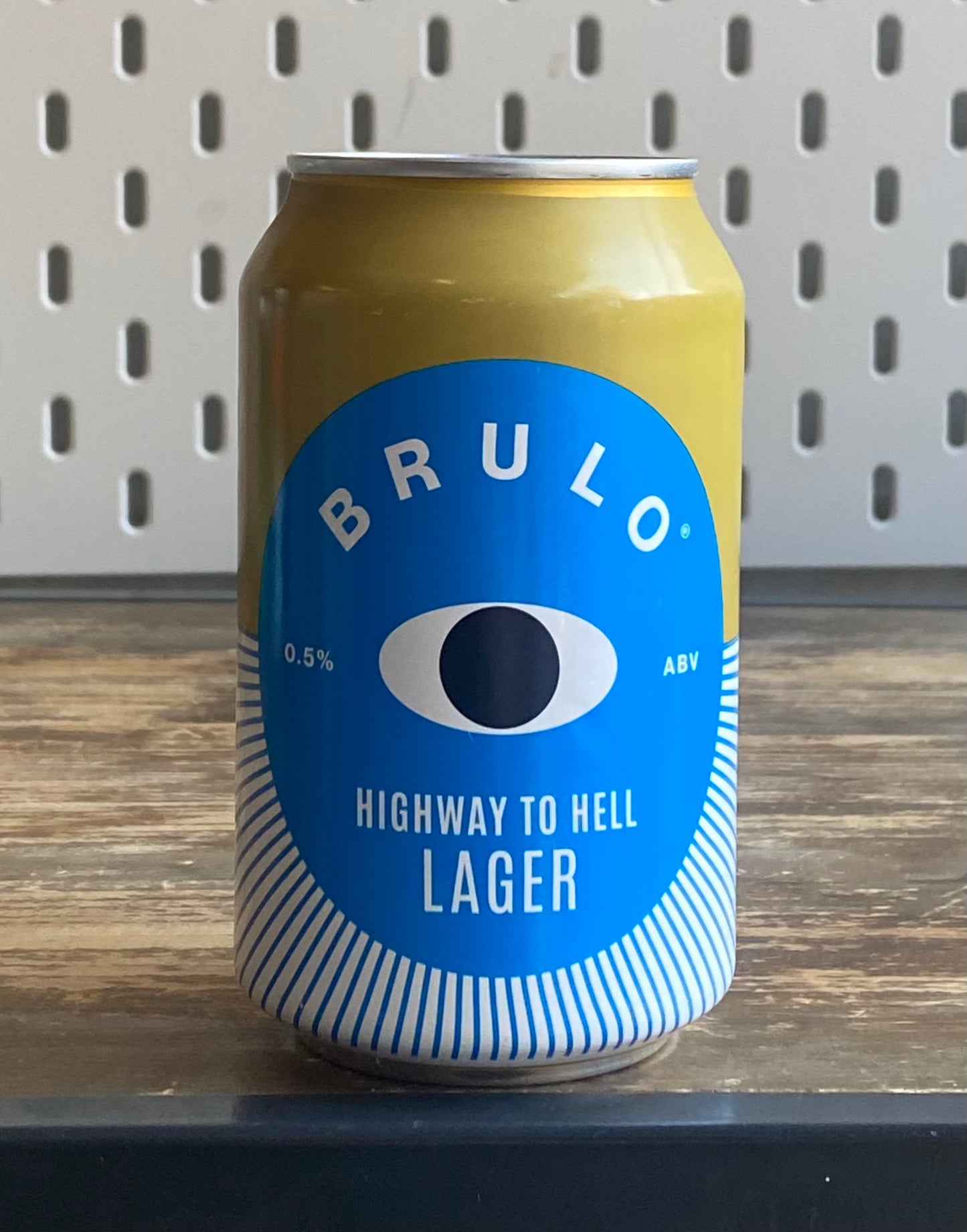 Brulo Highway to Hell Lager at The Beerhive, Edinburgh. Free UK shipping.
