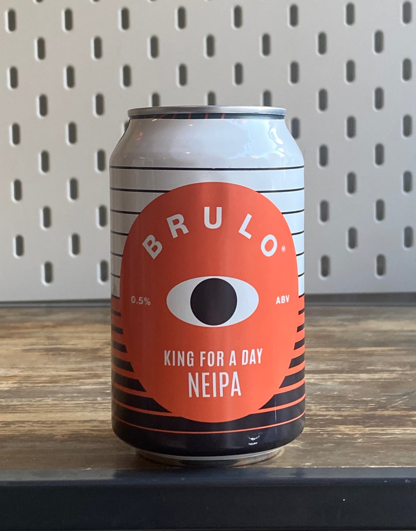 Brulo King for a Day at The Beerhive, Edinburgh. Free UK shipping.