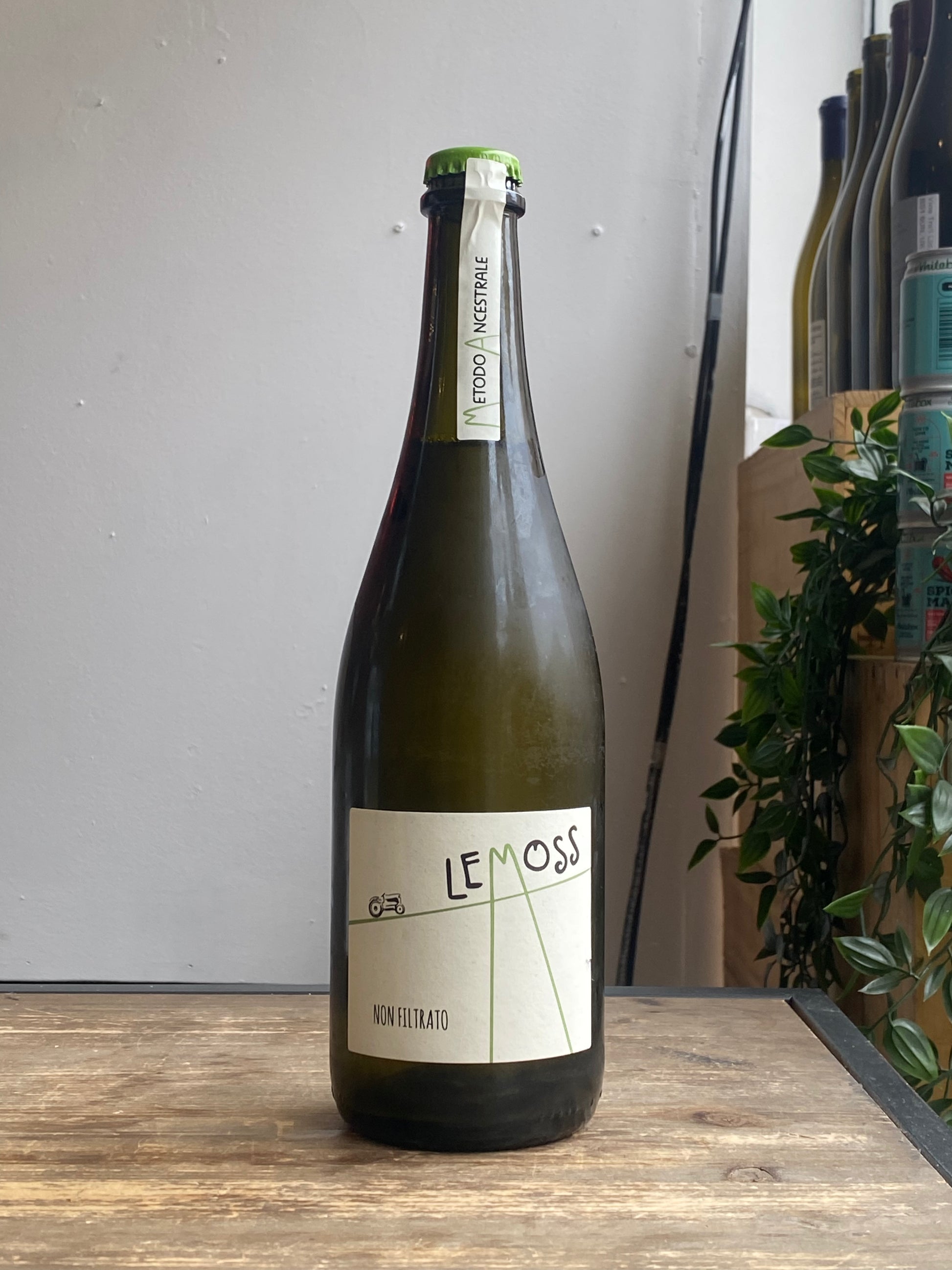 Ca di Rajo Lemoss Frizzante at The Beerhive, Edinburgh. Free UK shipping.