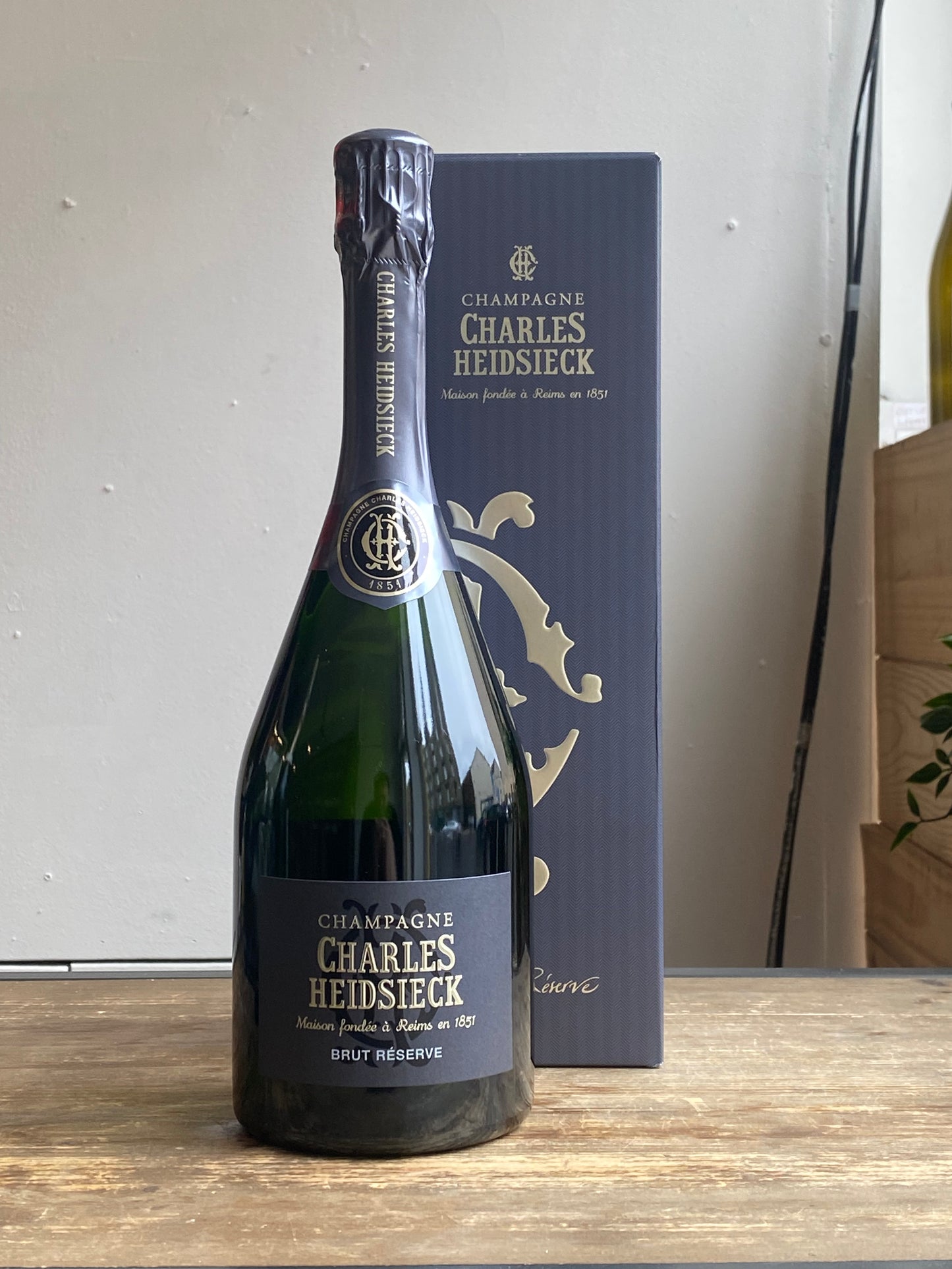 Charles Heidsieck Brut at The Beerhive, Edinburgh. Free UK shipping.
