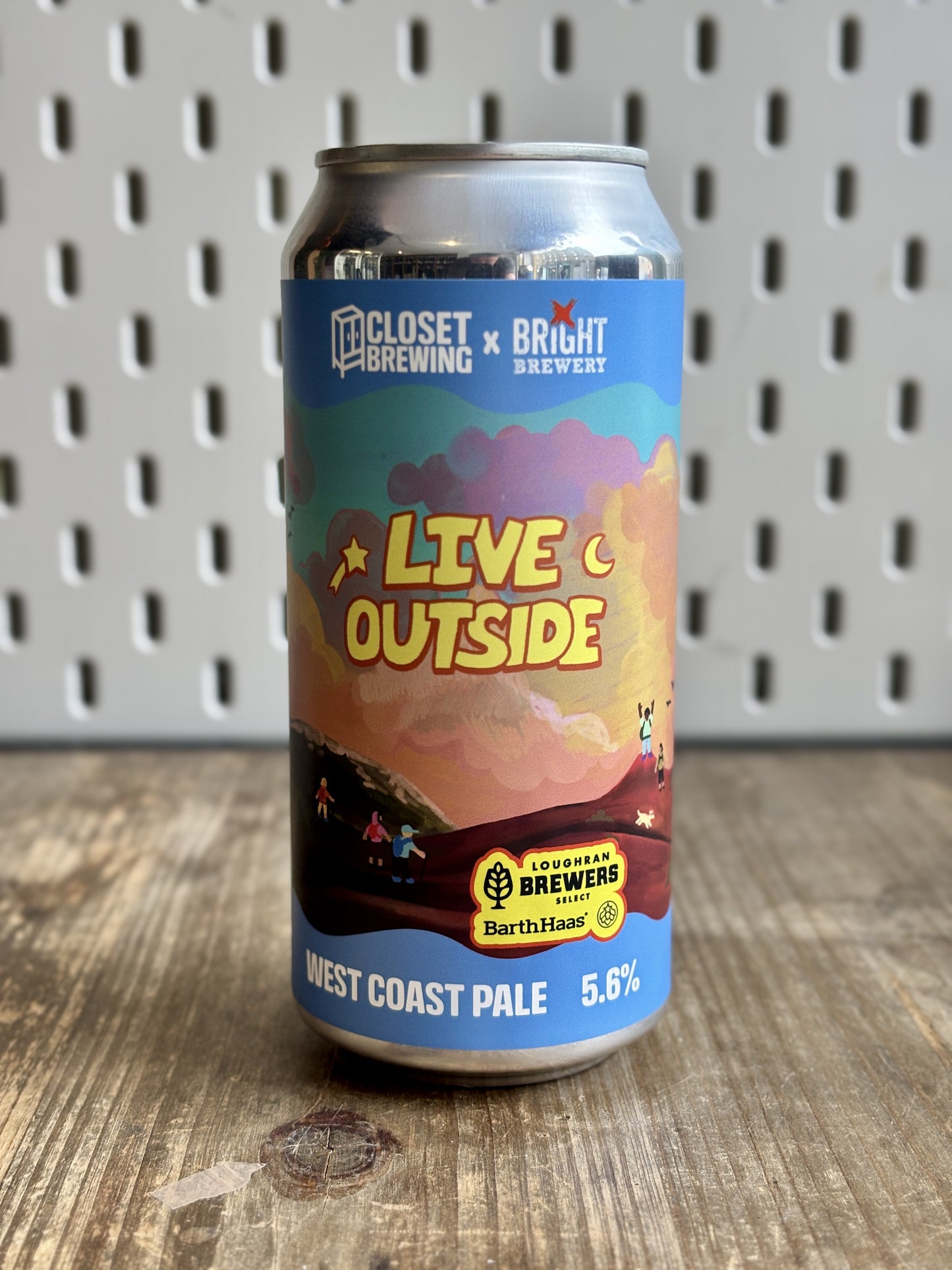 Closet Brewing Live Outside WCIPA at The Beerhive, Edinburgh. Free UK shipping.
