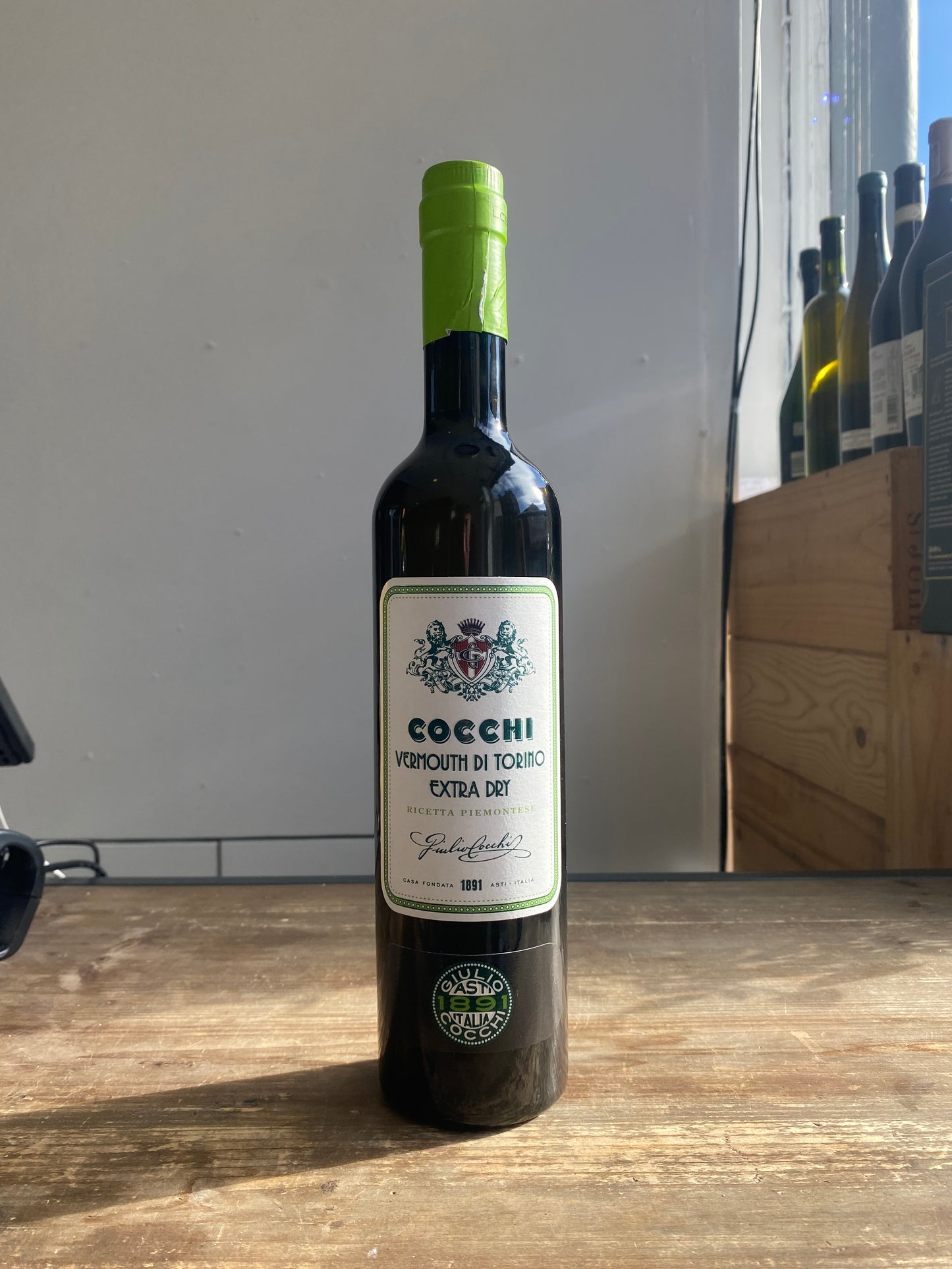 Cocchi Vermouth Di Torino extra dry 50cl at The Beerhive, Edinburgh. Free UK shipping.