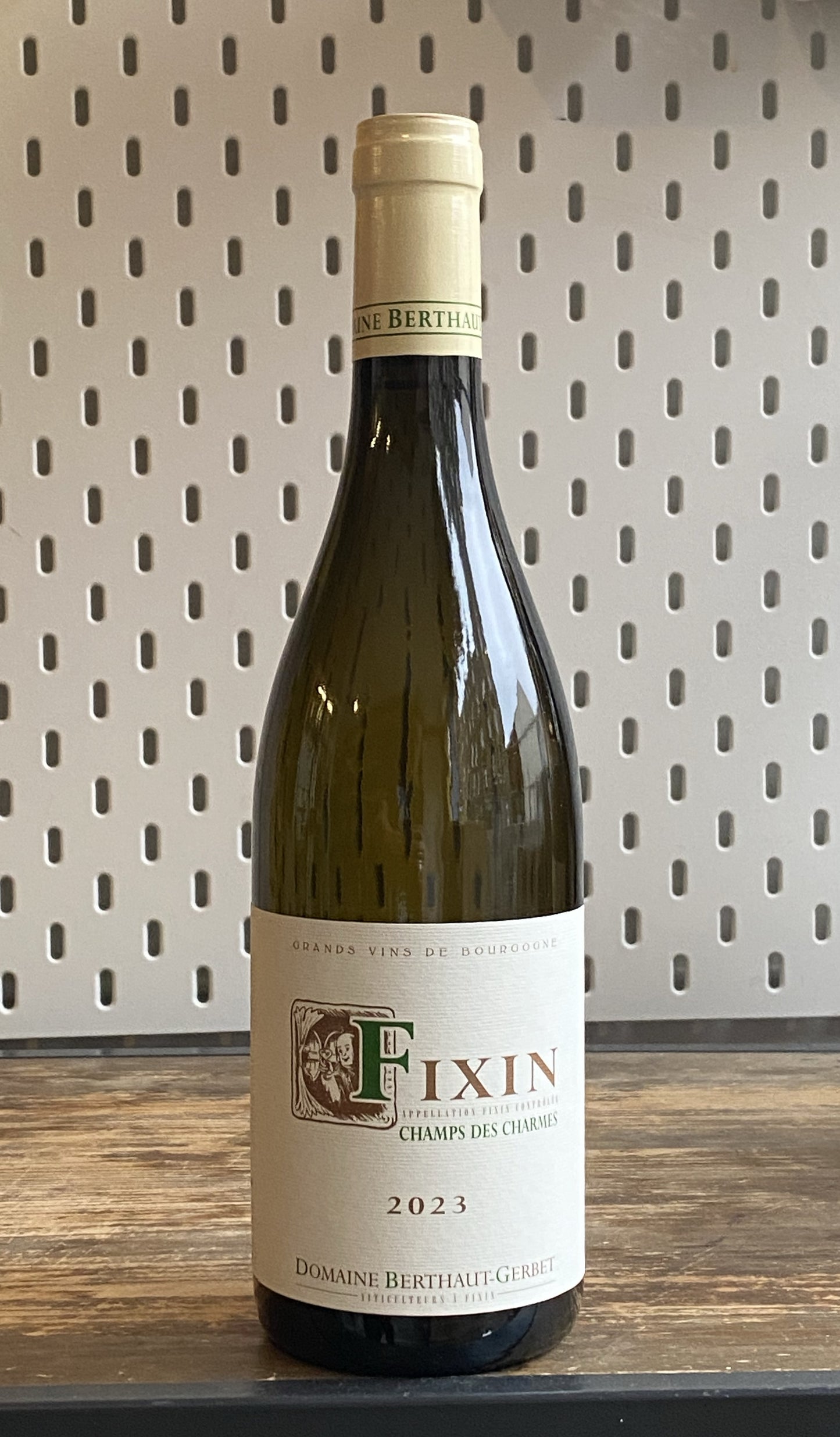 Domaine Berthaut-Gerbet Fixin Champs des Charmes Blanc 2023 at The Beerhive, Edinburgh. Free UK shipping.