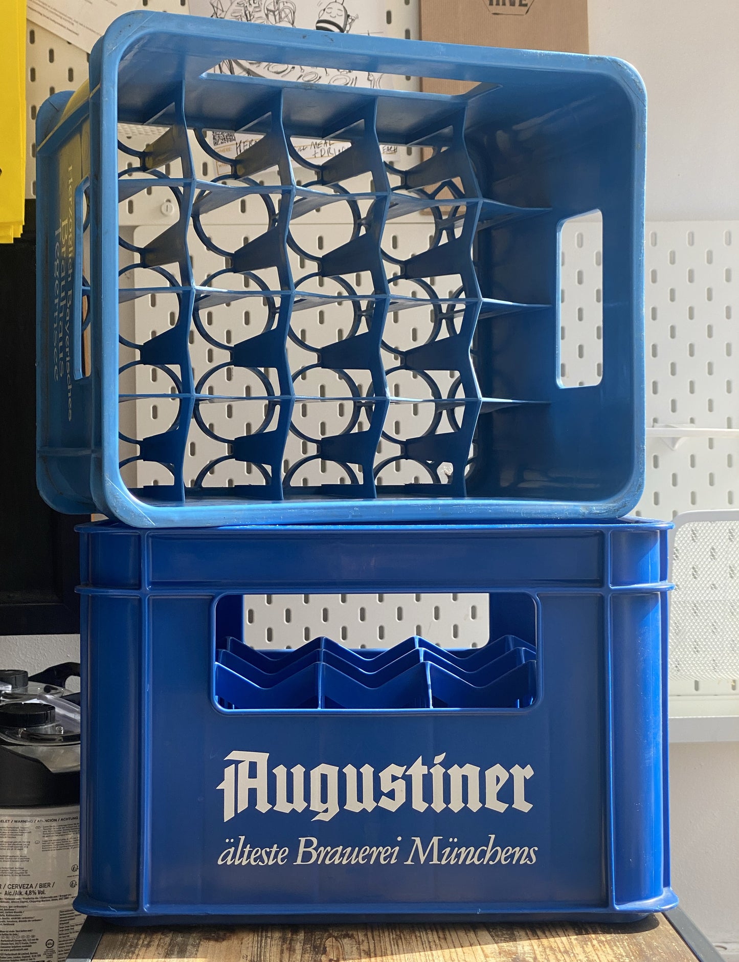 German Beer Case Deposit at The Beerhive, Edinburgh. Free UK shipping.