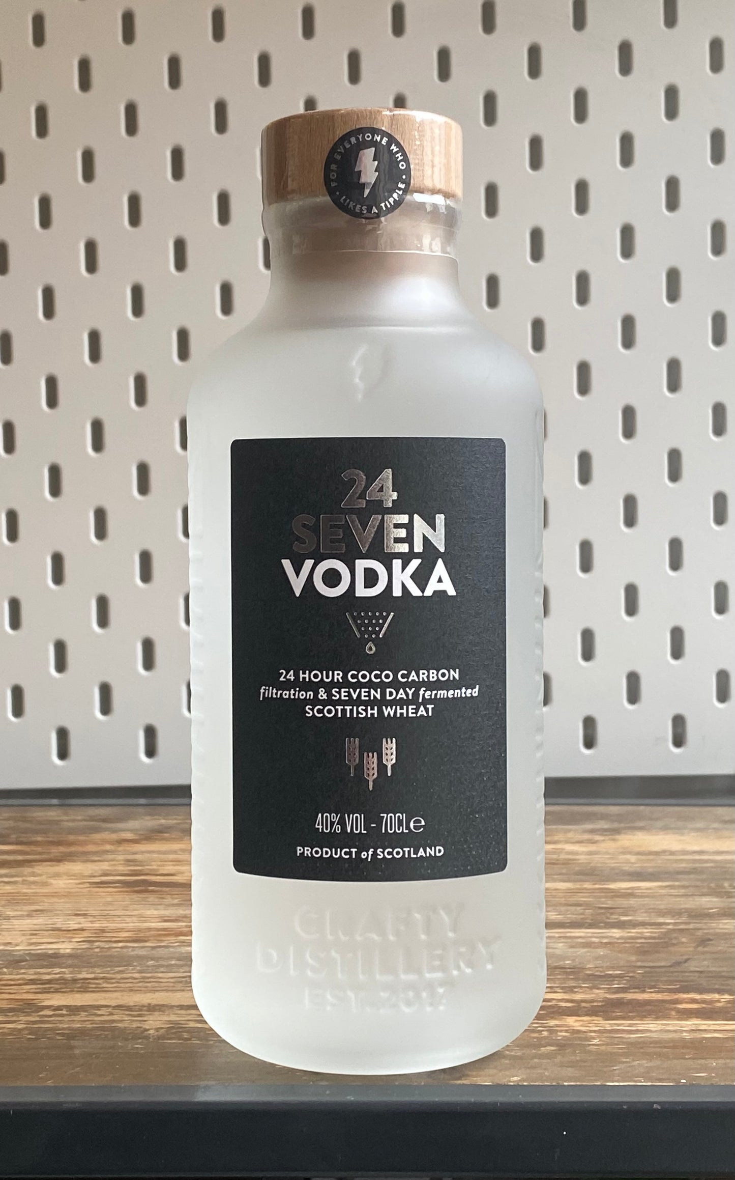 Hills and Harbour 24 Seven Vodka at The Beerhive, Edinburgh. Free UK shipping.