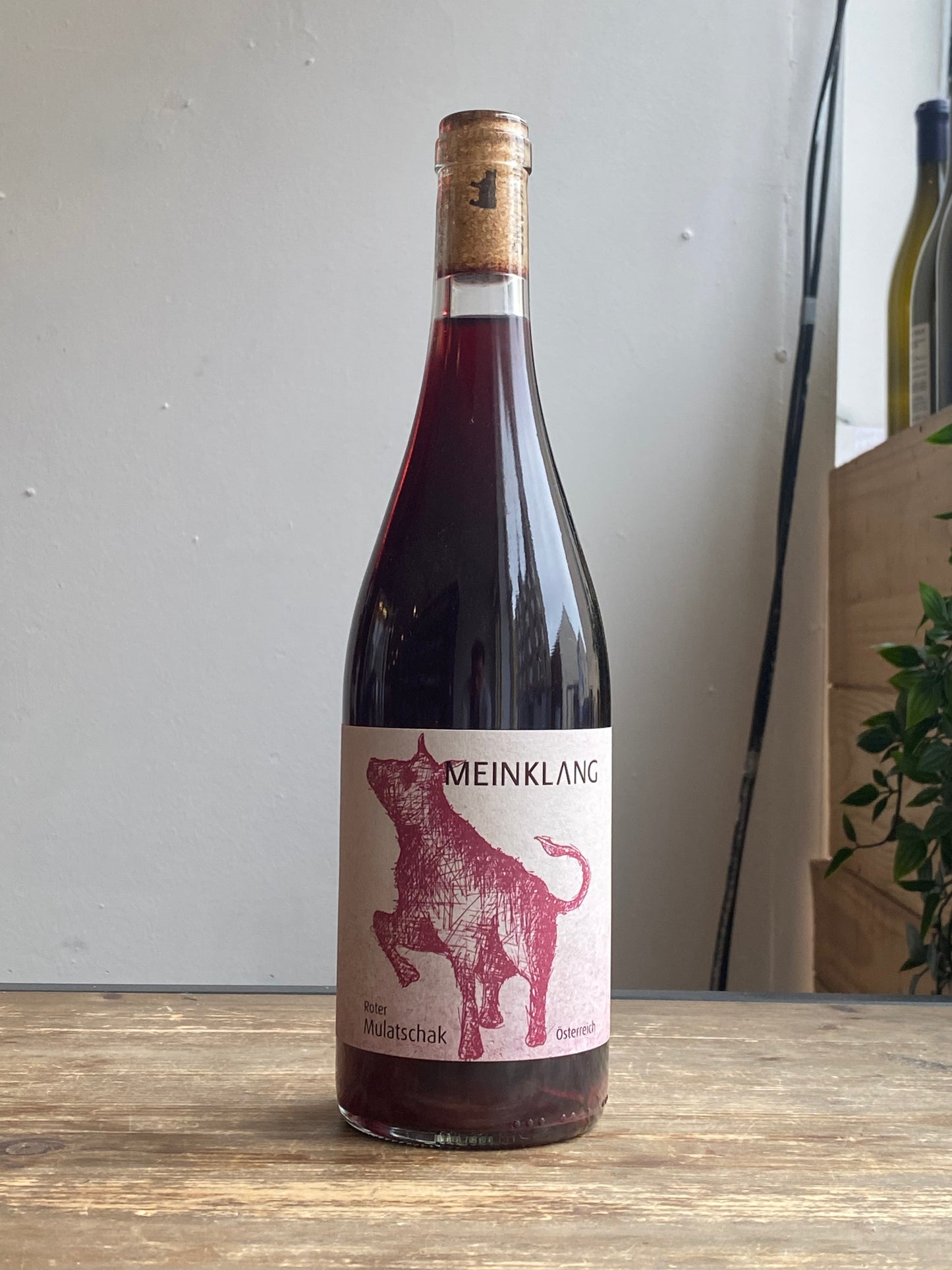 Meinklang Roter Mulatschak at The Beerhive, Edinburgh. Free UK shipping.