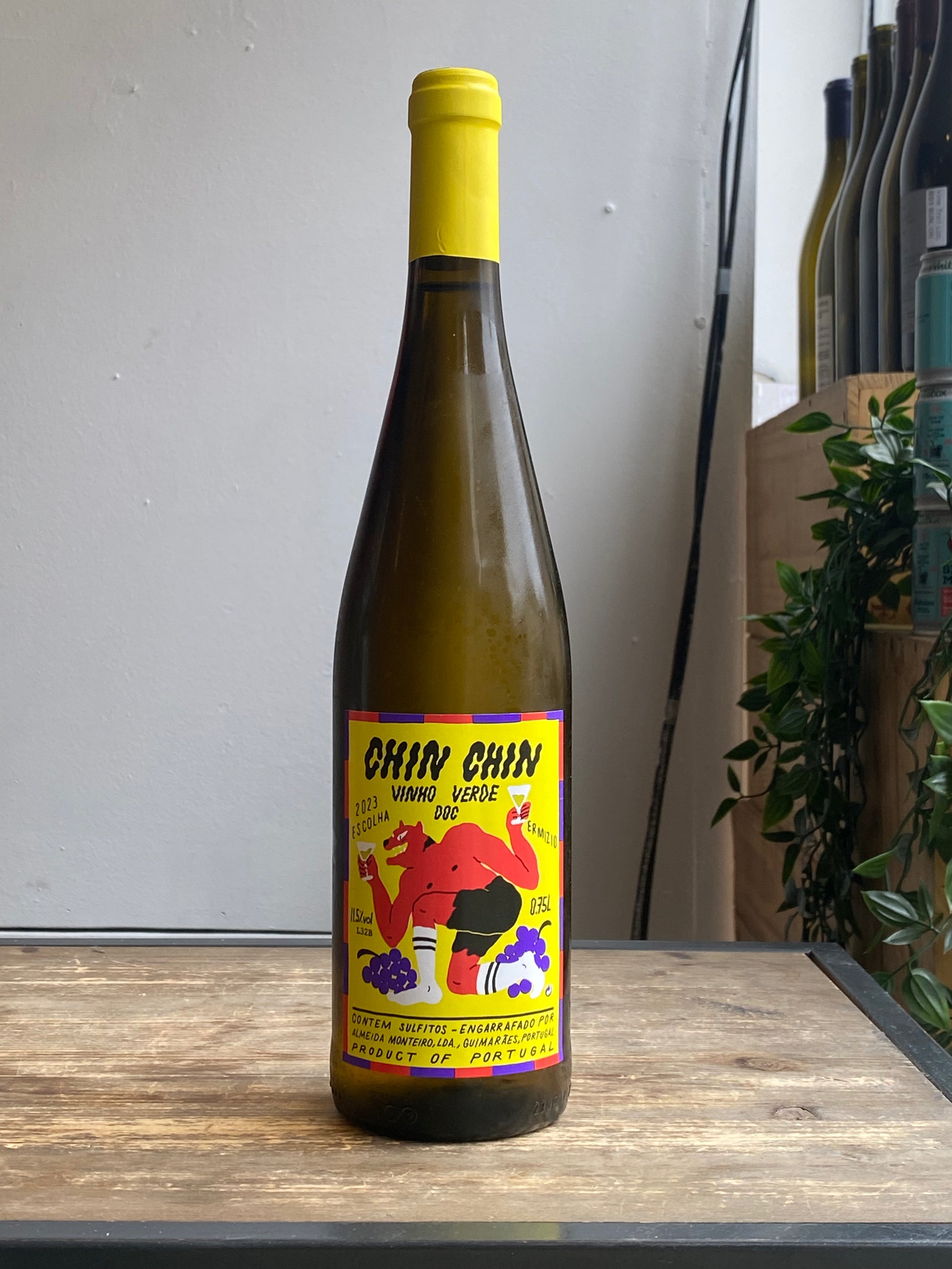 Chin Chin Vinho Verde at The Beerhive, Edinburgh. Free UK shipping.