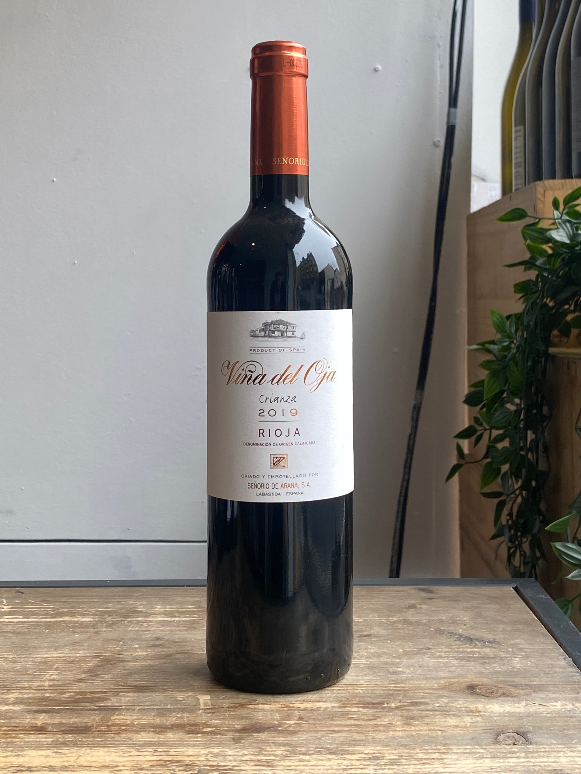 Vina Del Oja Crianza Rioja at The Beerhive, Edinburgh. Free UK shipping.