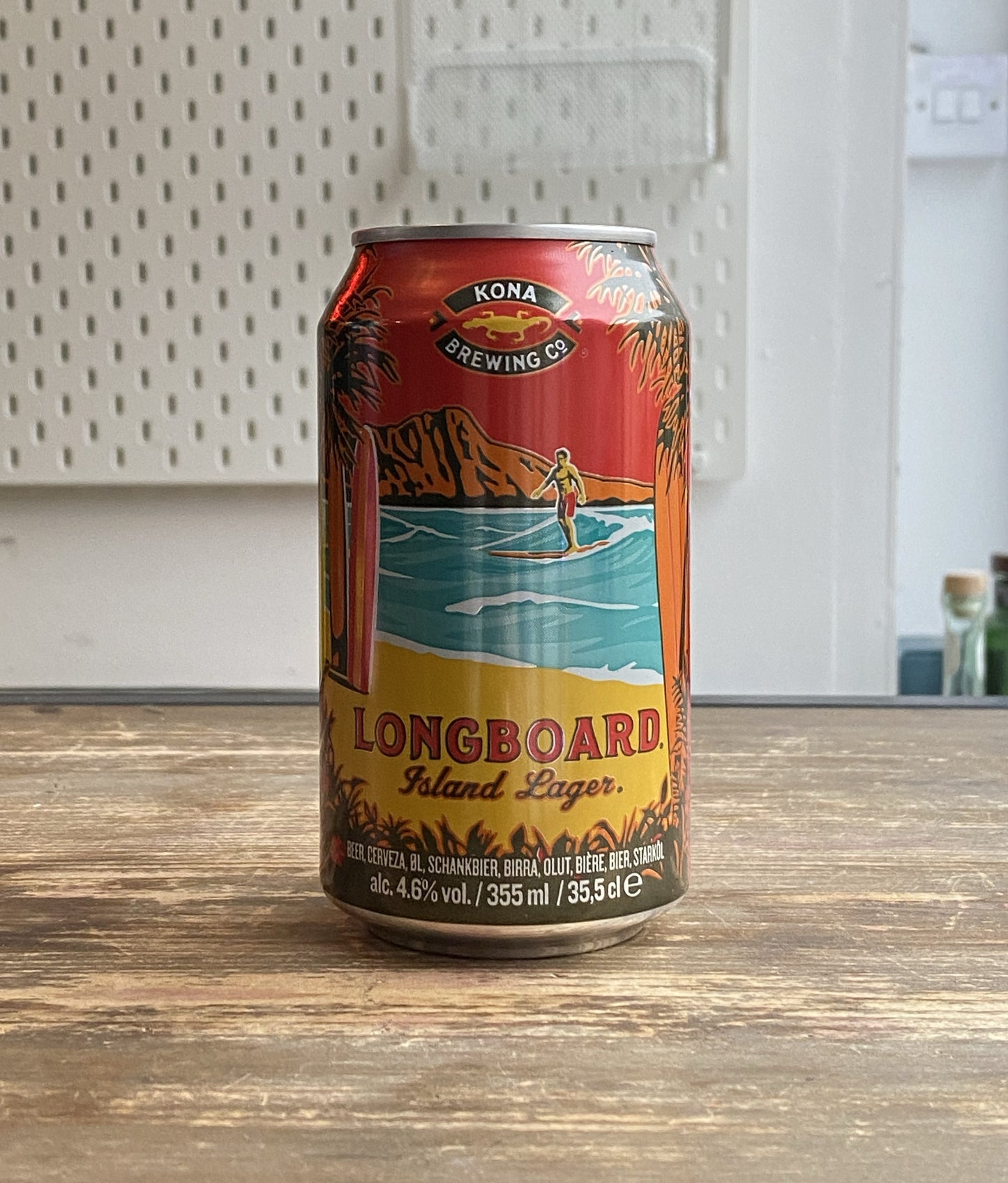 Kona Brewing Co Longboard Lager at The Beerhive, Edinburgh. Free UK shipping.
