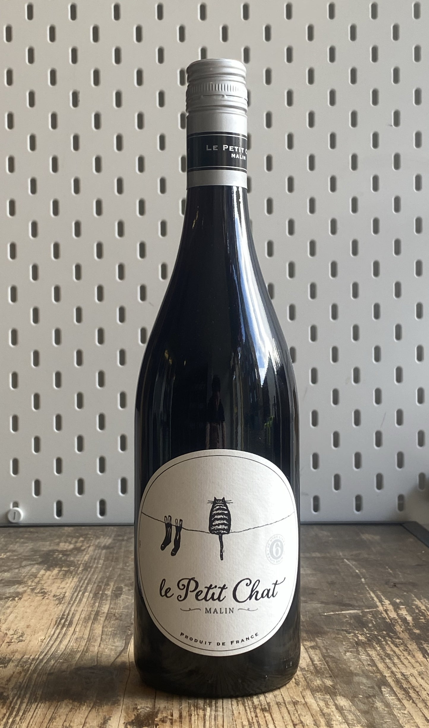 Le Petit Chat Malin Rouge