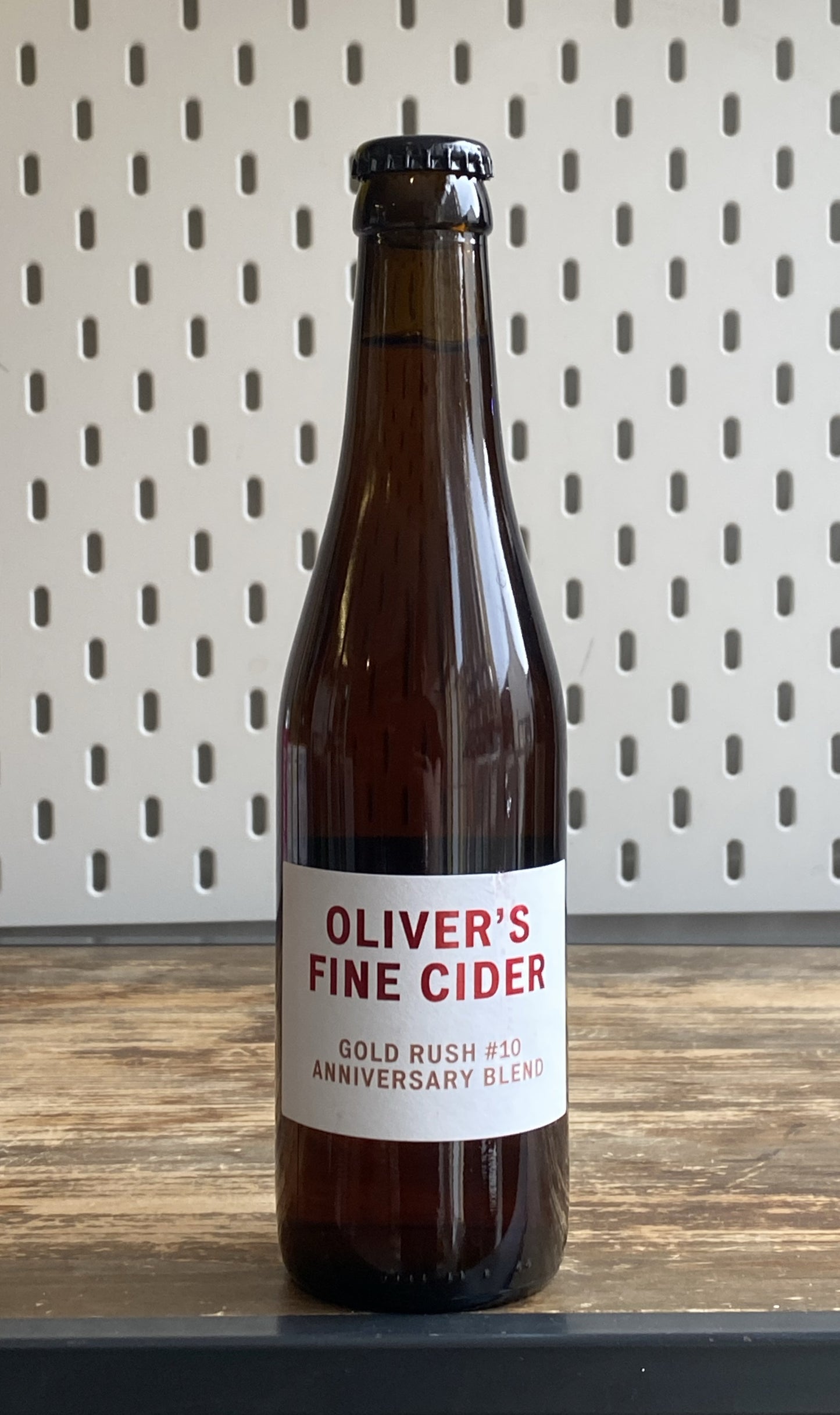 Oliver's - Gold Rush #10 330ml at The Beerhive, Edinburgh. Free UK shipping.