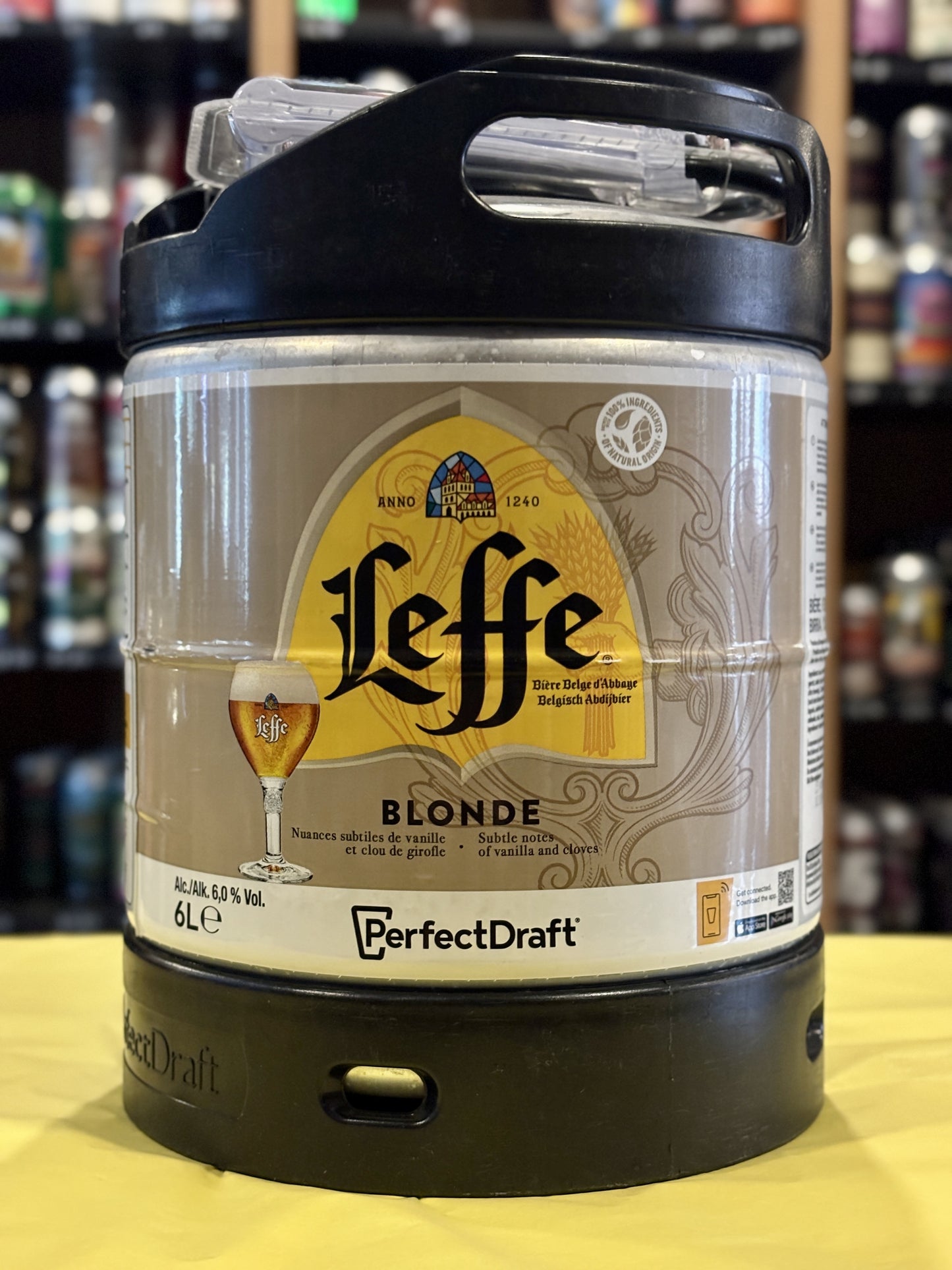 Perfect Draft Leffe Blonde at The Beerhive, Edinburgh. Free UK shipping.