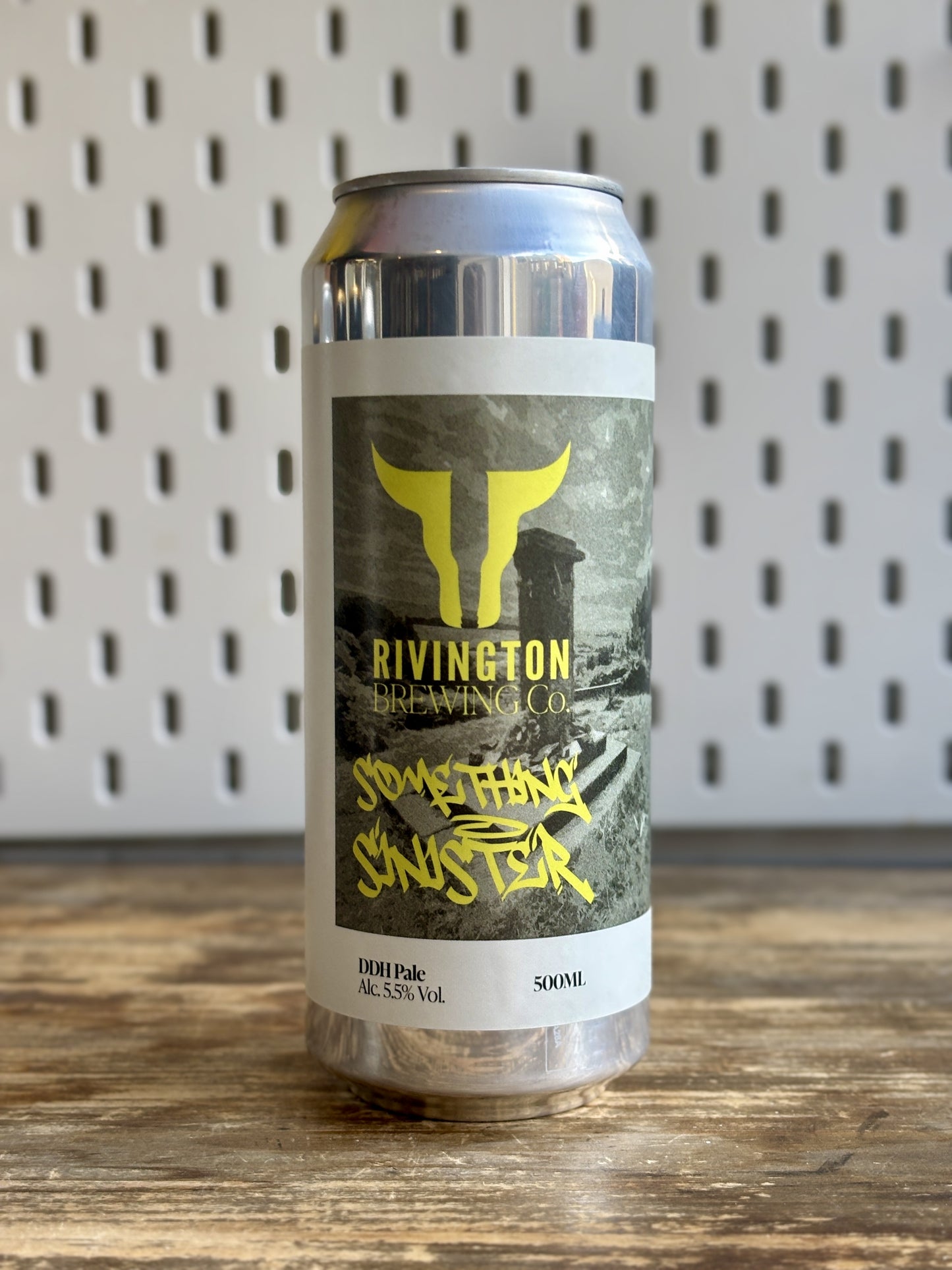 Rivington Something Sinister DDH Pale at The Beerhive, Edinburgh. Free UK shipping.