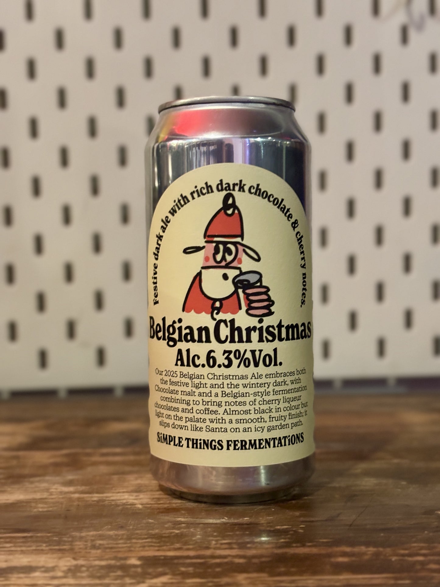 Simple Thing Belgian Christmas Ale at The Beerhive, Edinburgh. Free UK shipping.