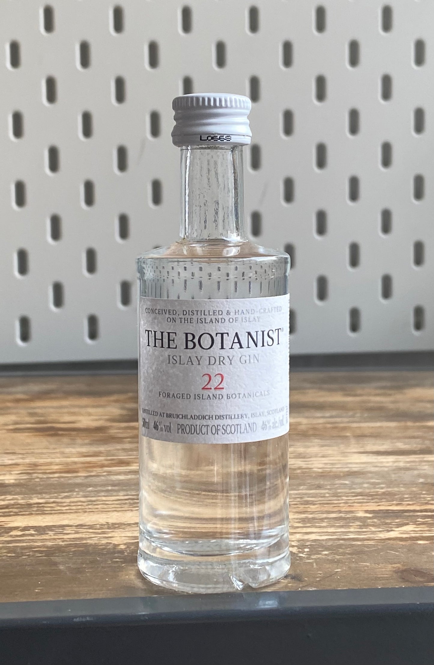 The Botanist Gin 5cl at The Beerhive, Edinburgh. Free UK shipping.