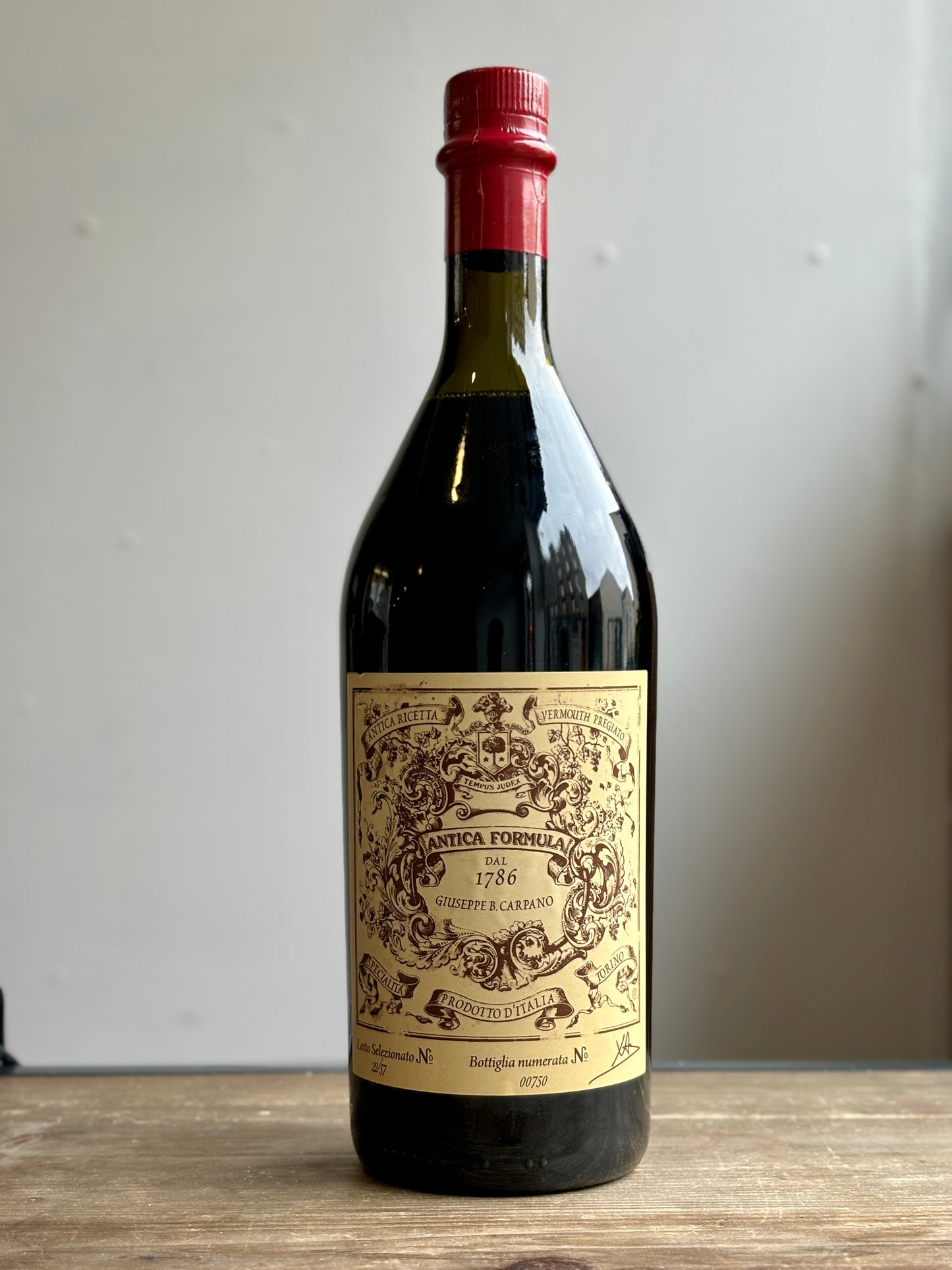 Antica Formula 1 Litre at The Beerhive, Edinburgh. Free UK shipping.