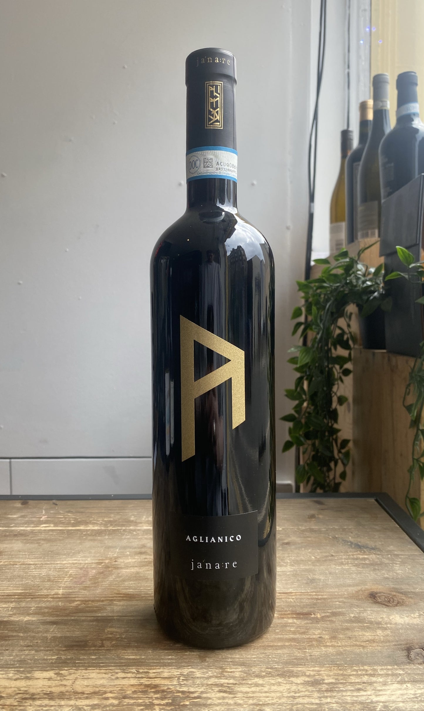 La Guardiense 'Janare' Aglianico at The Beerhive, Edinburgh. Free UK shipping.