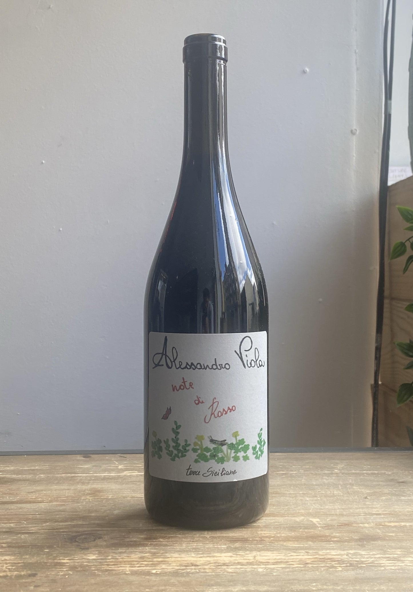 Alessandro Viola Note di Rosso (Alcamo) at The Beerhive, Edinburgh. Free UK shipping.