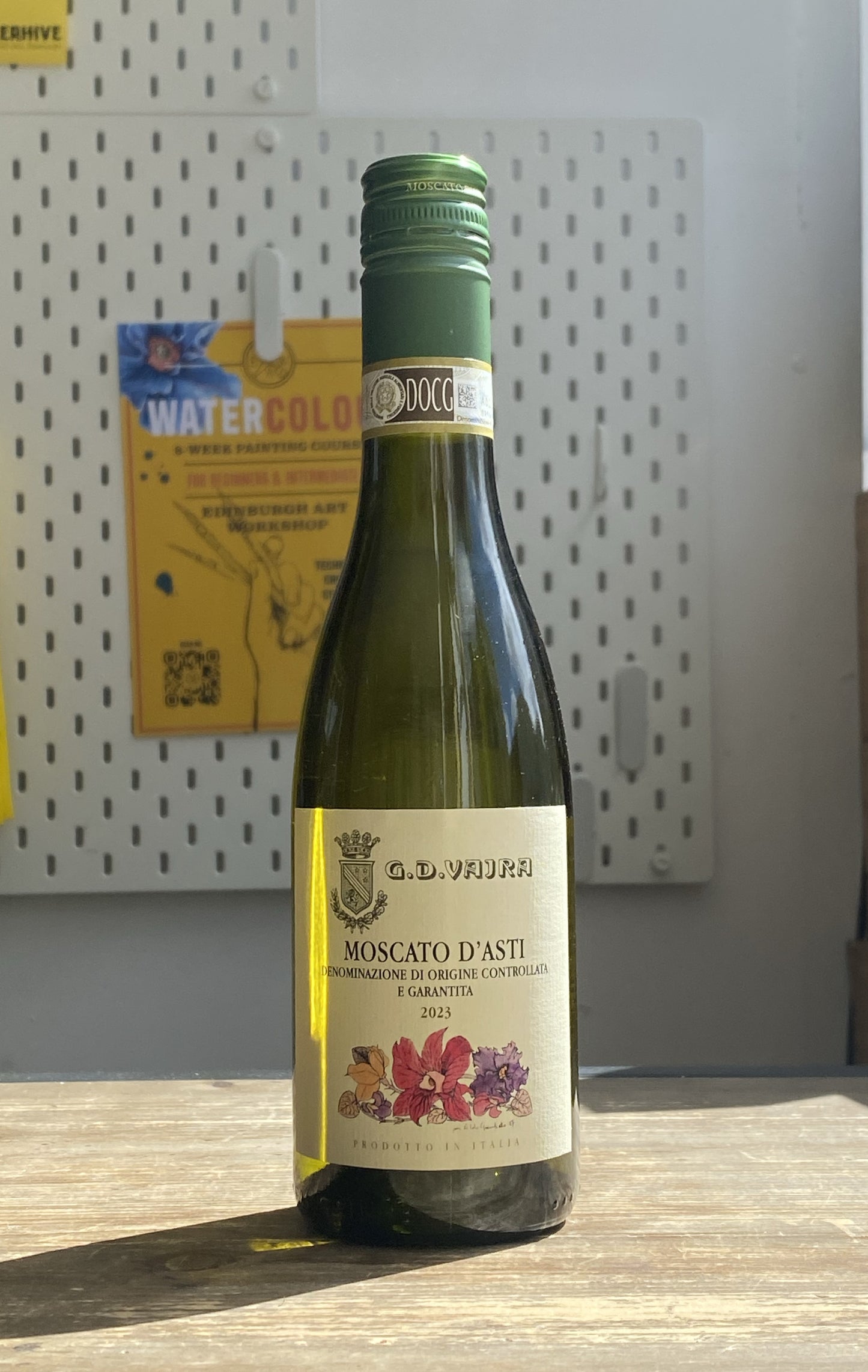 G.D. Vajra Moscato d'Asti 37.5cl at The Beerhive, Edinburgh. Free UK shipping.
