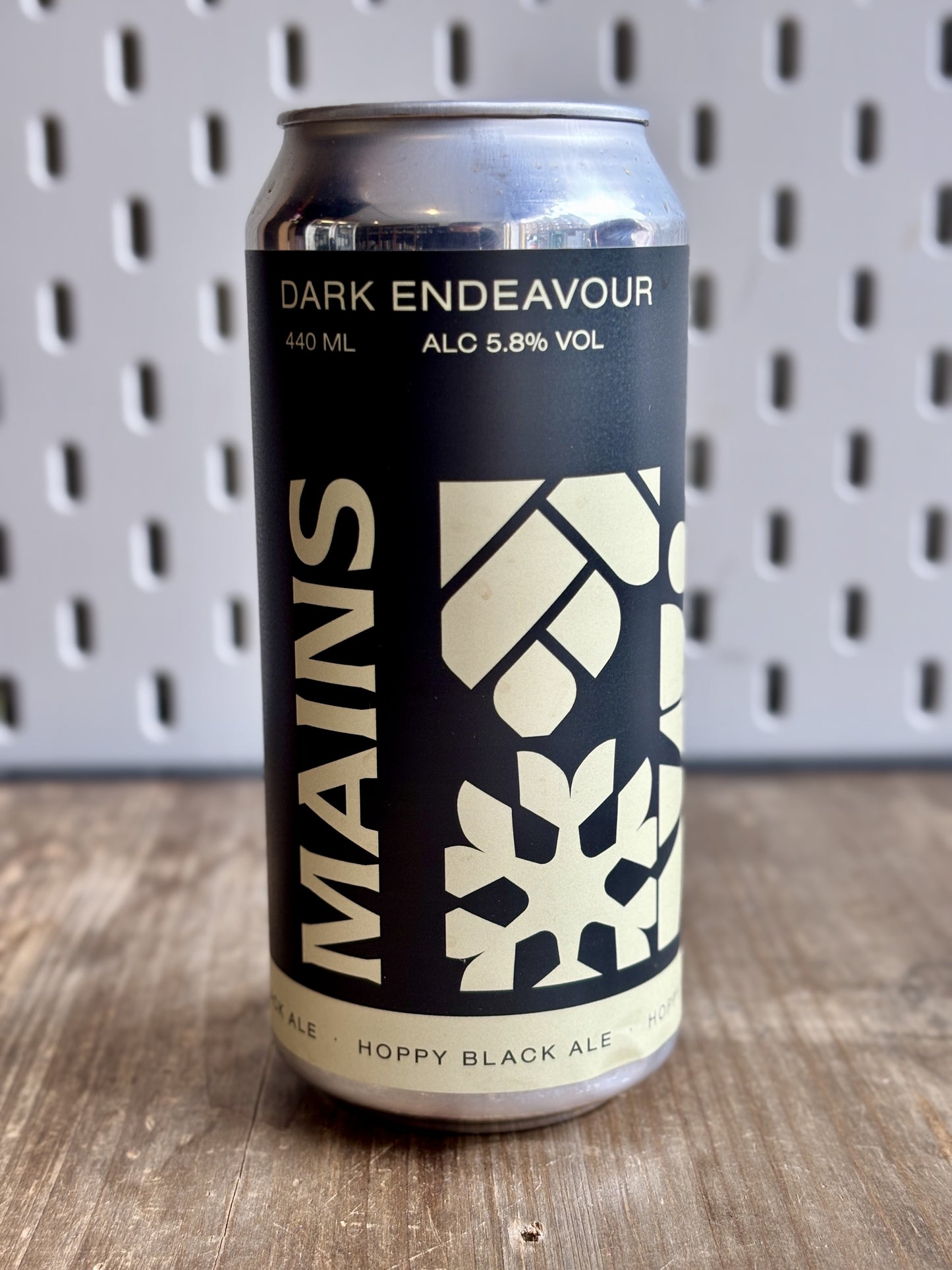 Mains Brewing Dark Endeavour at The Beerhive, Edinburgh. Free UK shipping.