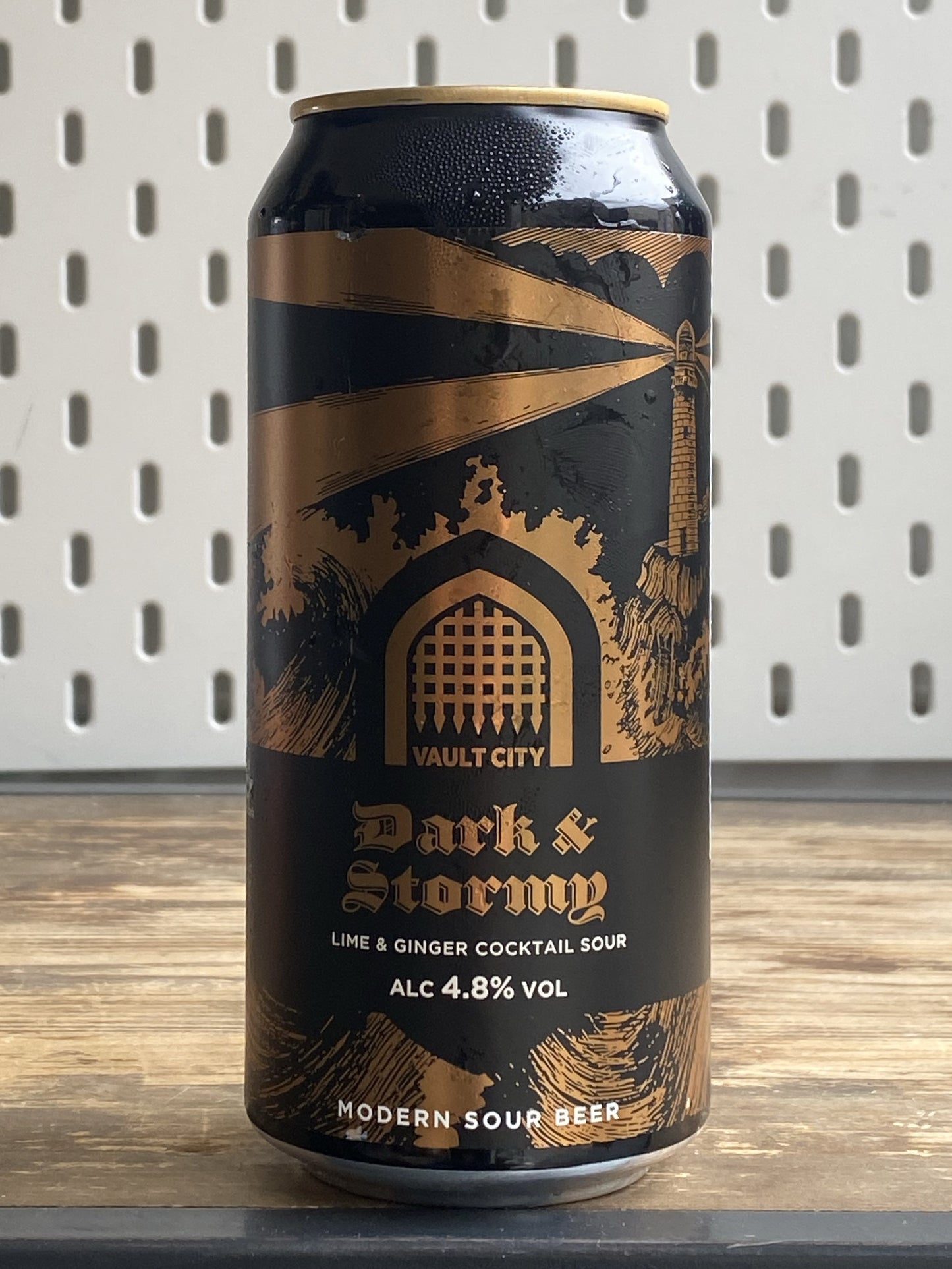 Vault City Dark & Stormy Lime & Ginger Sour