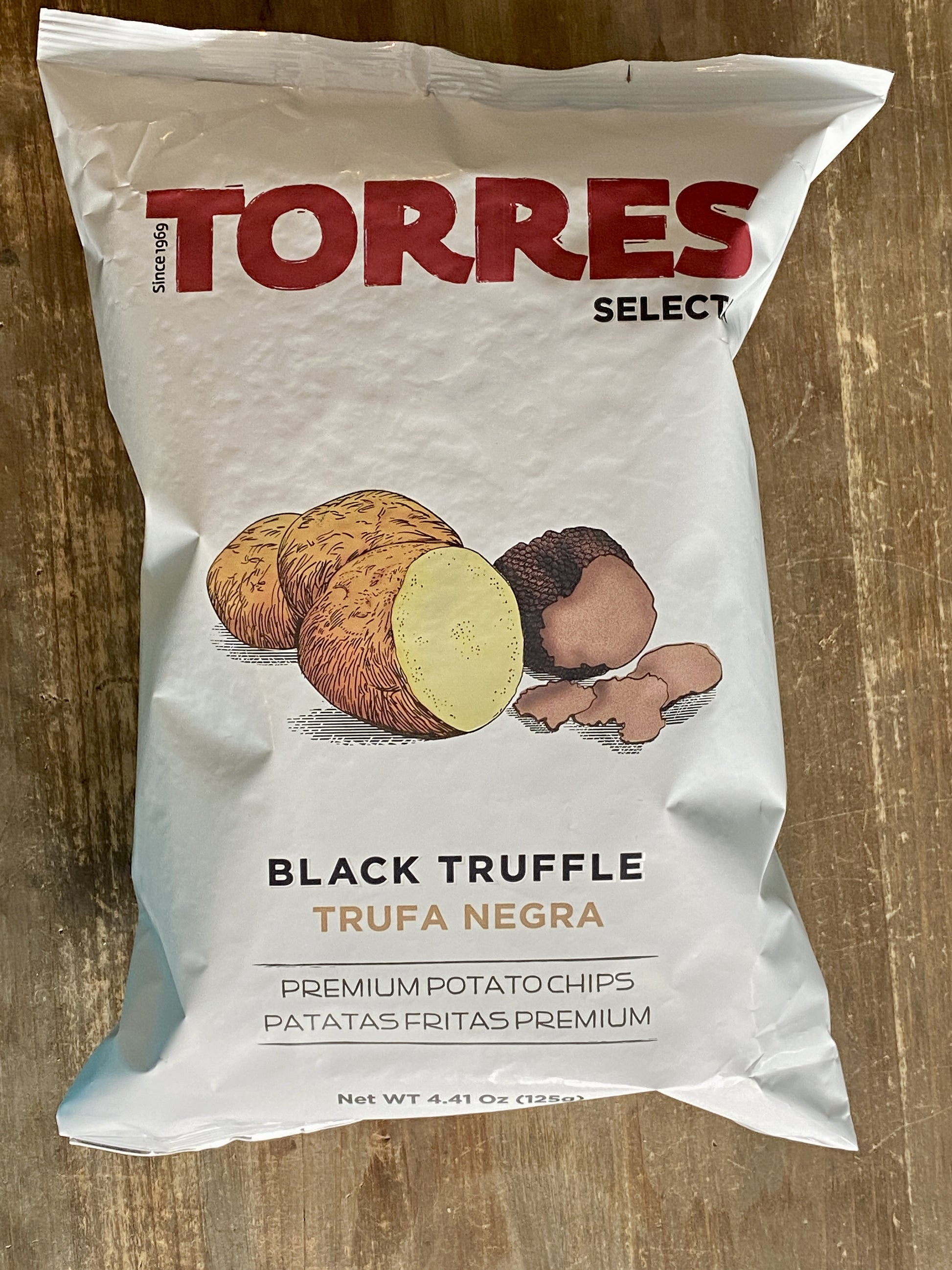 Torres Black Truffle Crisps 125G at The Beerhive, Edinburgh. Free UK shipping.