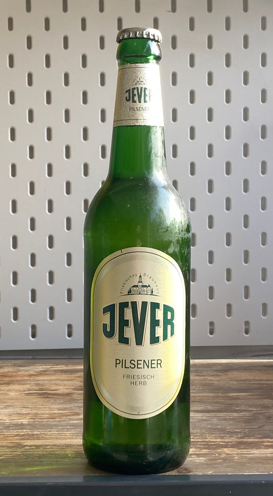 Jever Pils at The Beerhive, Edinburgh. Free UK shipping.