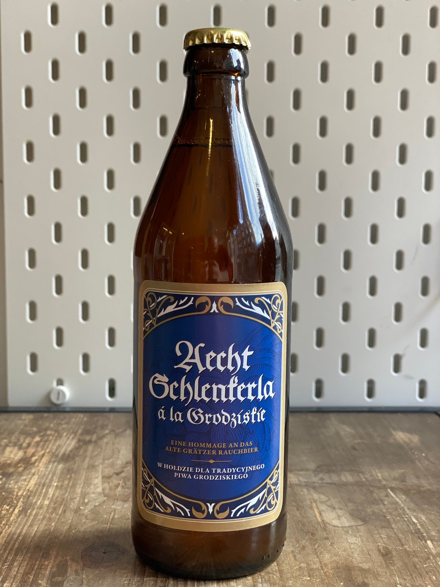 Schlenkerla Grodziskie at The Beerhive, Edinburgh. Free UK shipping.