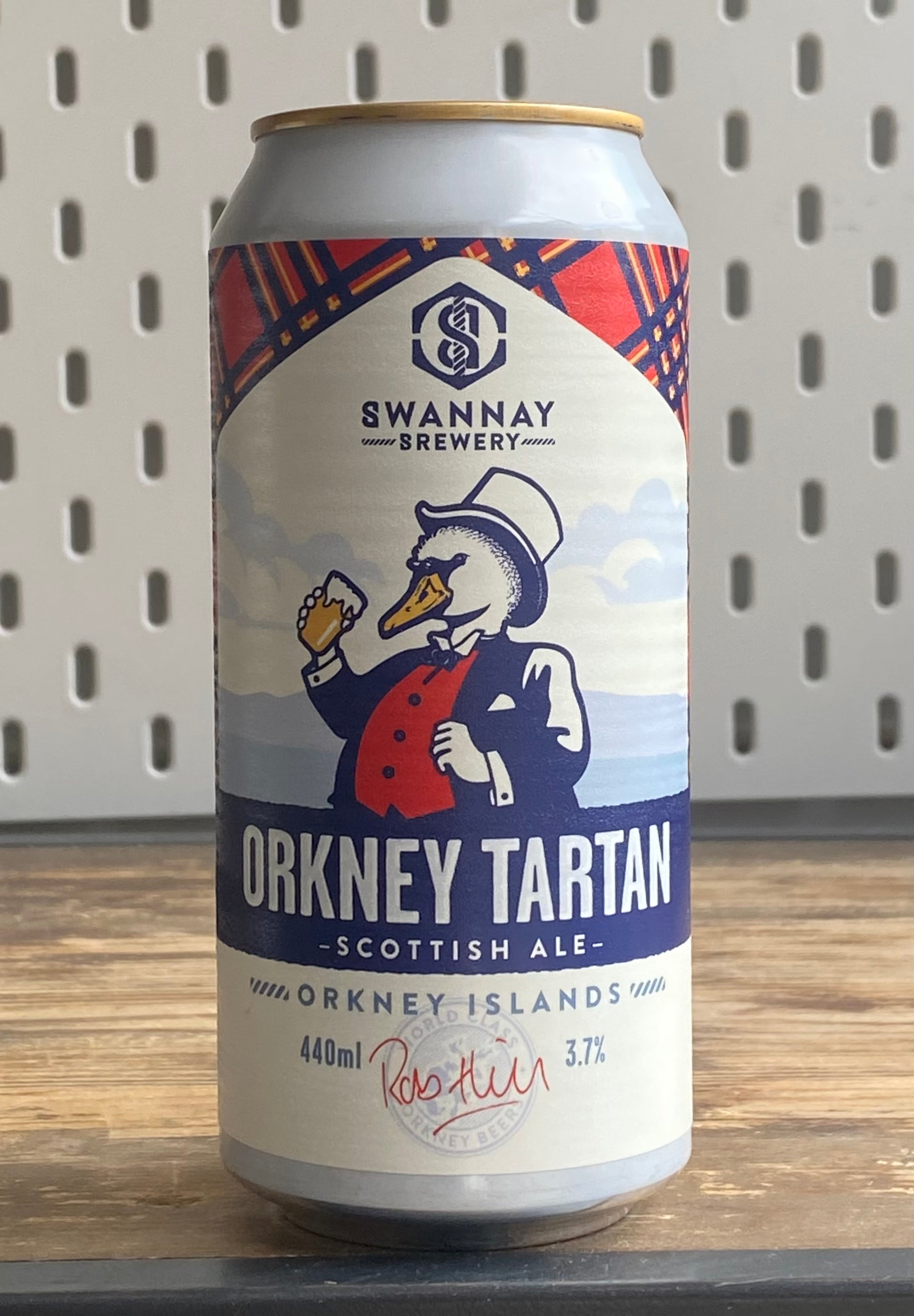 Swannay Orkney Tartan Scottish Ale at The Beerhive, Edinburgh. Free UK shipping.