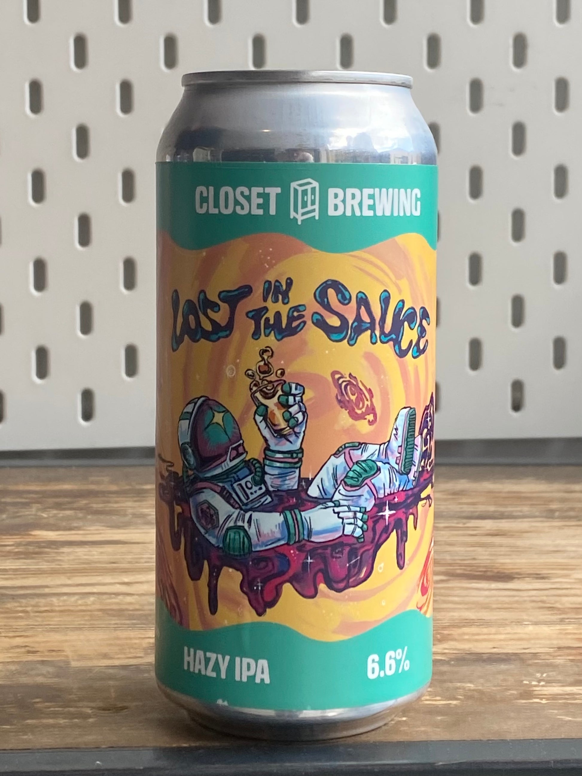 Closet Brewing Lost in the Sauce NEIPA at The Beerhive, Edinburgh. Free UK shipping.