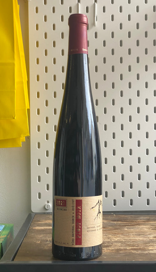 Domin & Kušický Pinot Noir at The Beerhive, Edinburgh. Free UK shipping.
