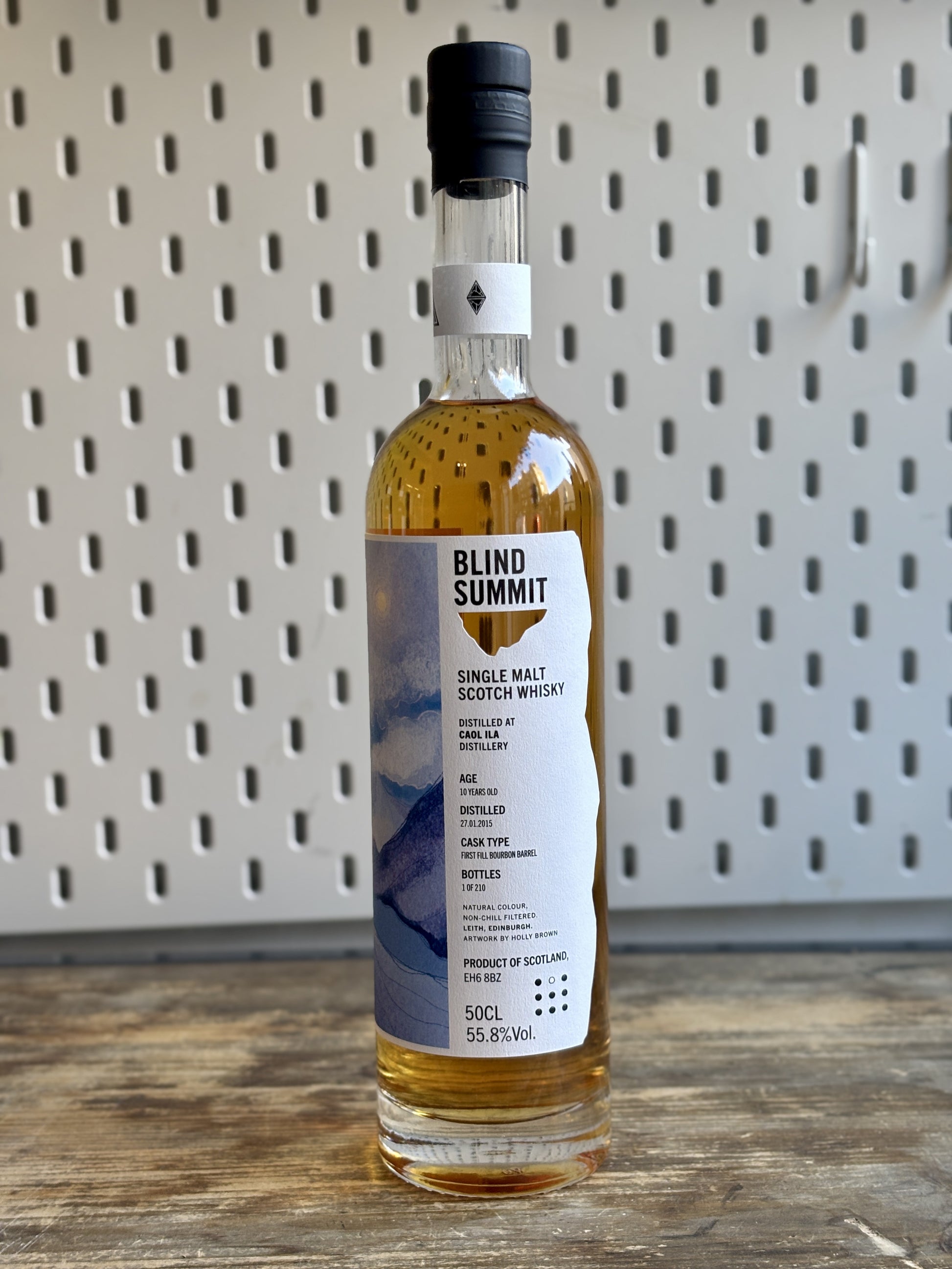 Blind Summit Caol ila 10 Year Old at The Beerhive, Edinburgh. Free UK shipping.