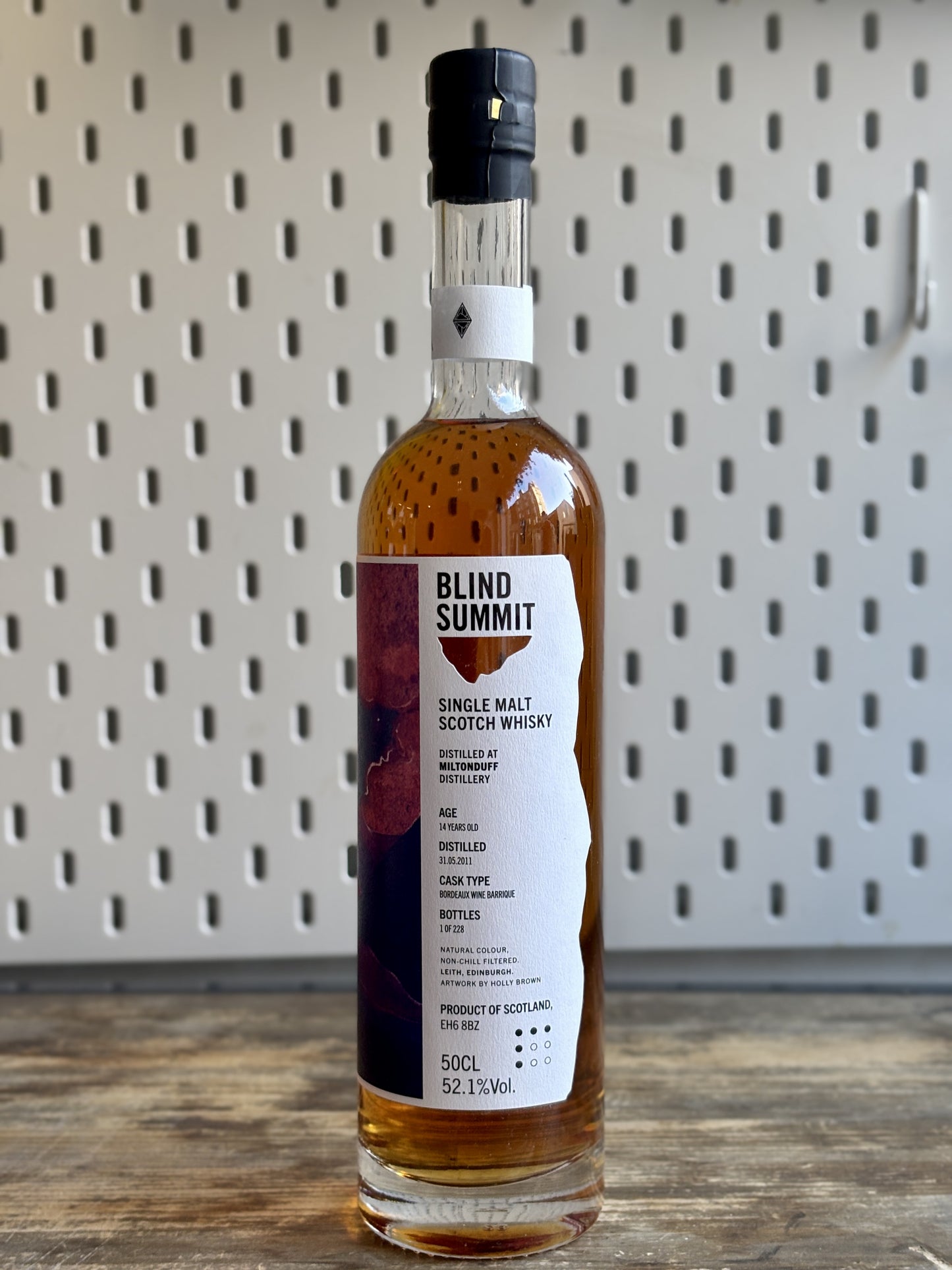 Blind Summit Miltonduff 14 Year Old at The Beerhive, Edinburgh. Free UK shipping.