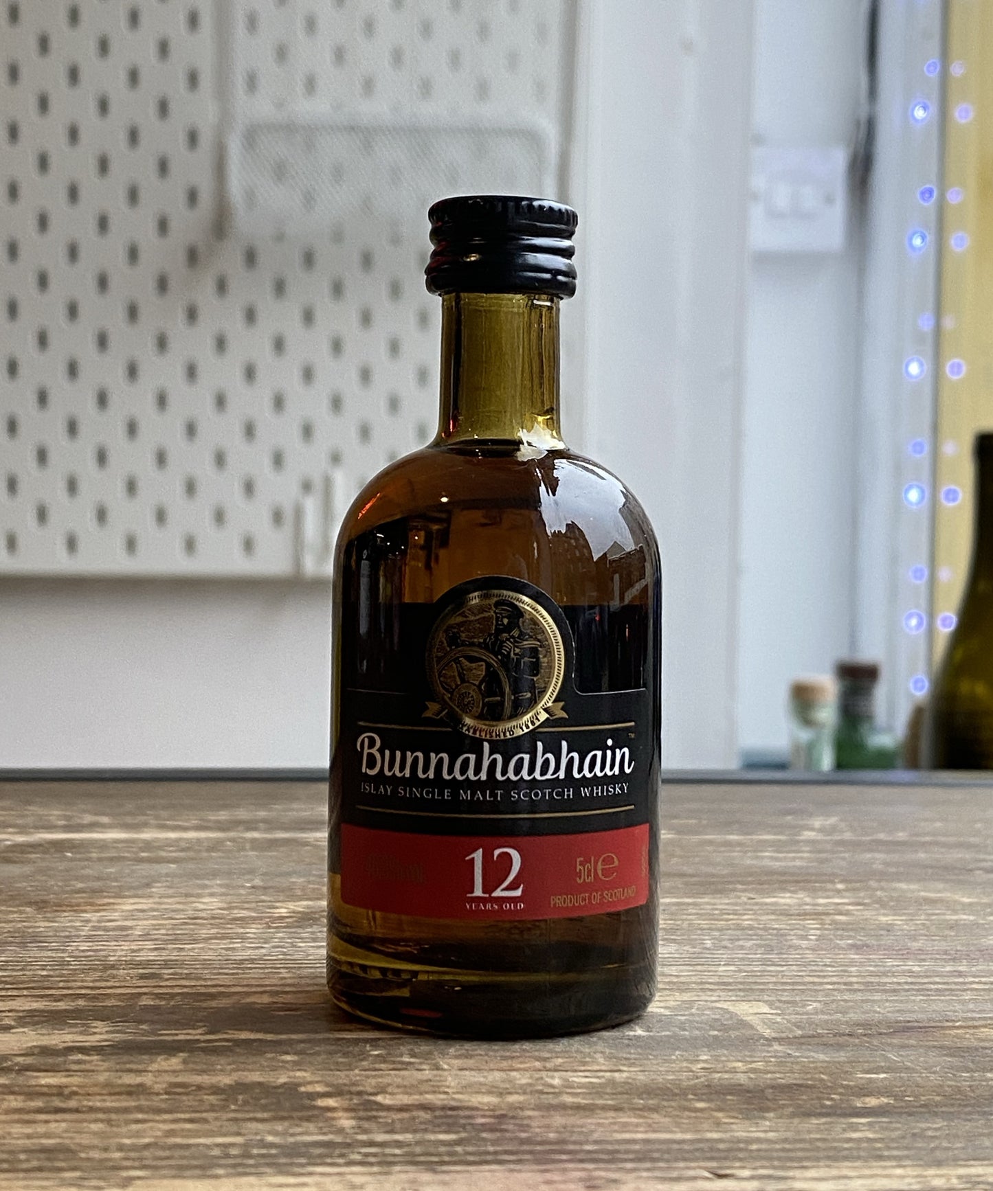 Bunnahabhain 12 Year old 5cl at The Beerhive, Edinburgh. Free UK shipping.