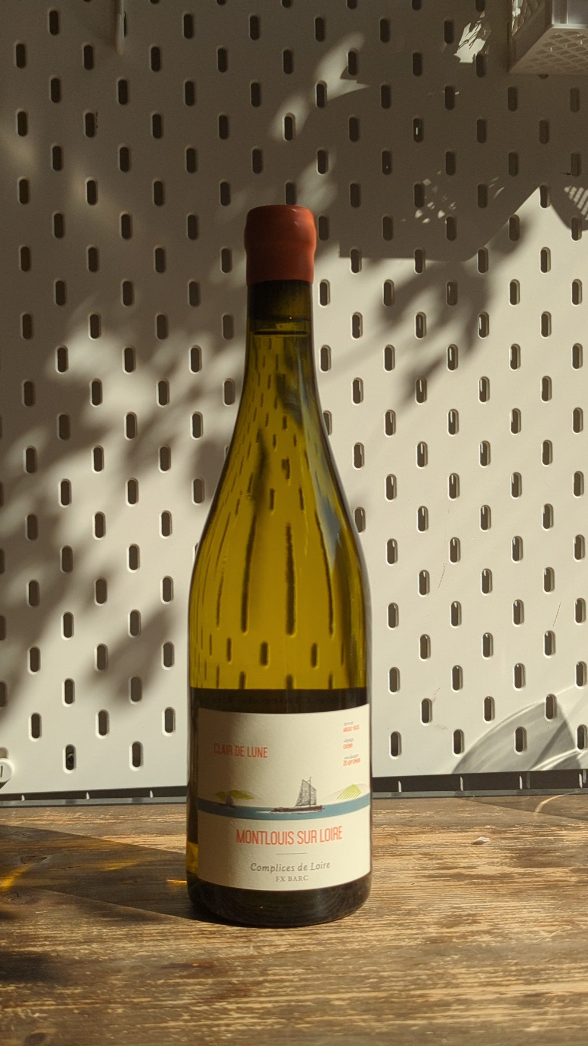 Camplices de Loire Clair de Lune Montlouis sur Loire at The Beerhive, Edinburgh. Free UK shipping.