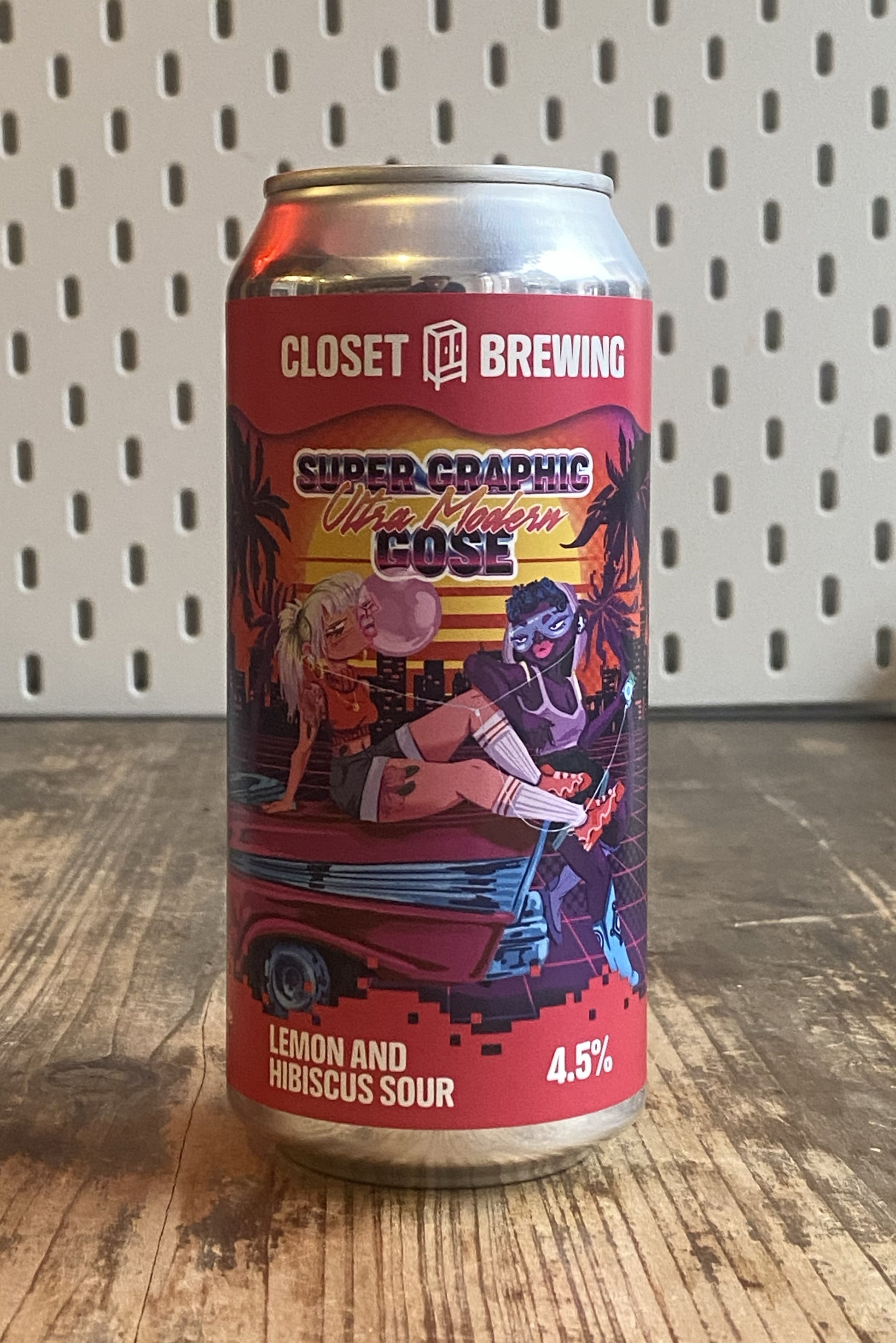 Closet Brewing Super Graphic Ultra Modern Gose at The Beerhive, Edinburgh. Free UK shipping.