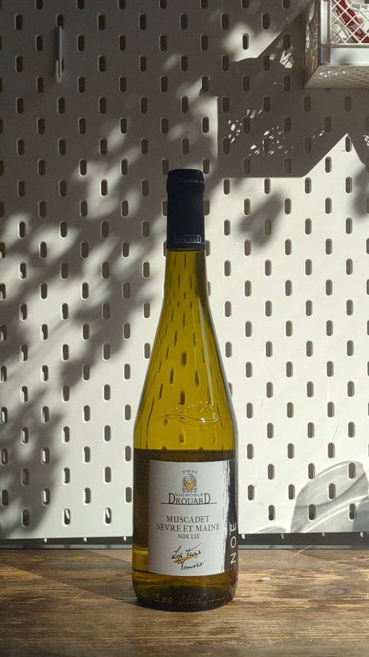 Domaine Drouard Noe Trois Terroirs Muscadet at The Beerhive, Edinburgh. Free UK shipping.