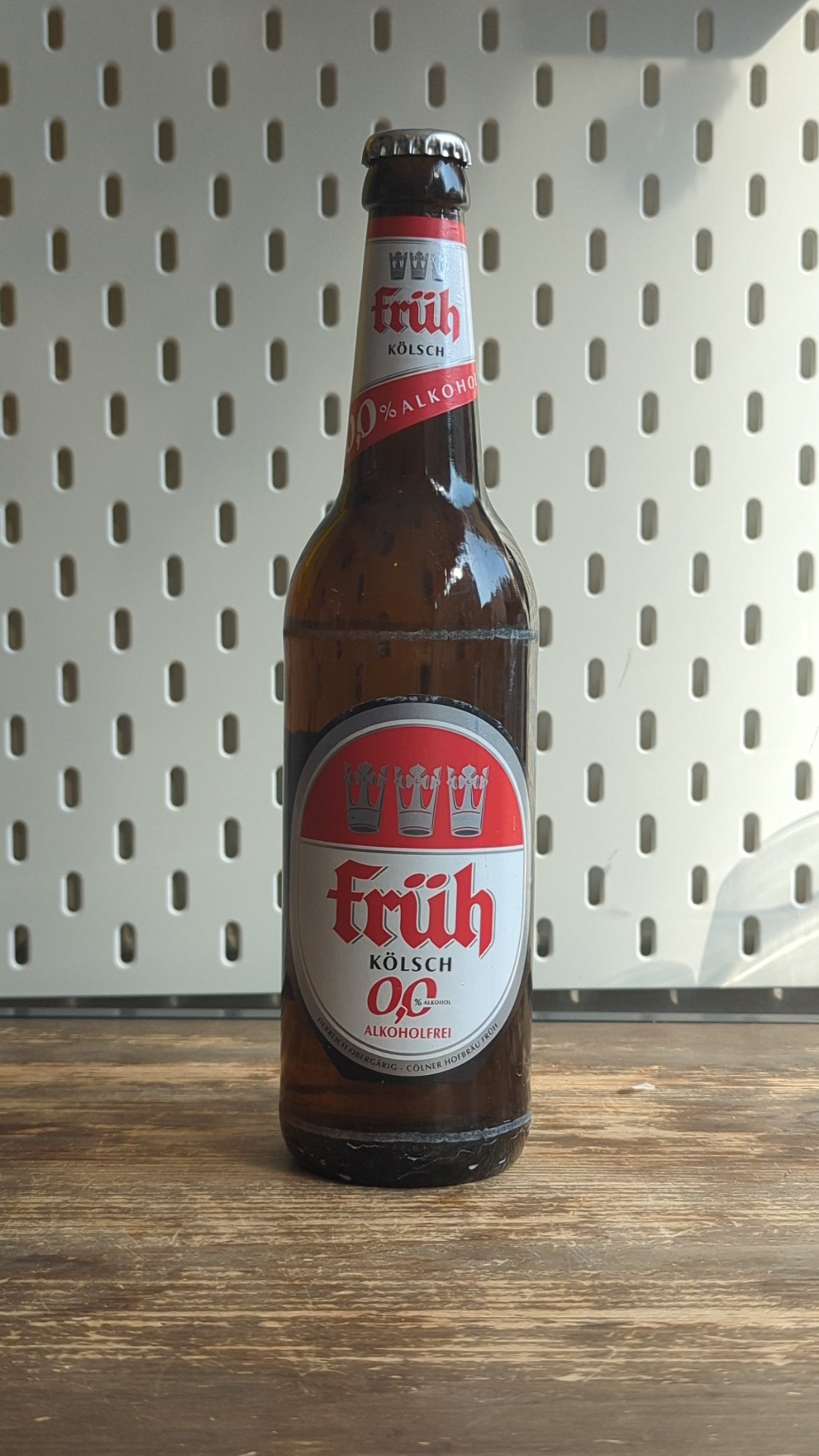 Fruh Kolsch 0.0% at The Beerhive, Edinburgh. Free UK shipping.