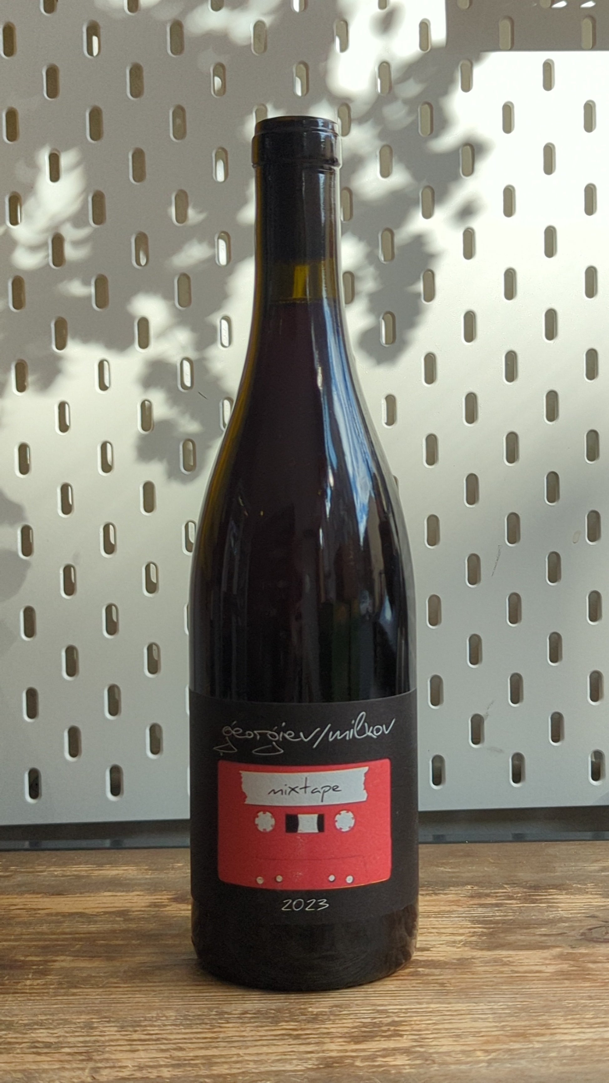 Georgiev-Milkov Mixtape Red 2023 at The Beerhive, Edinburgh. Free UK shipping.