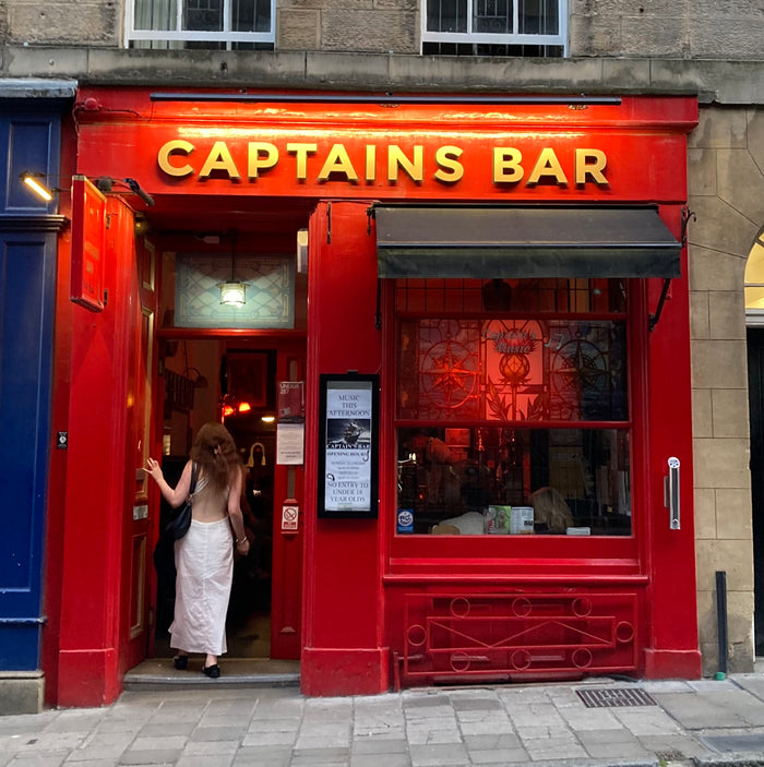 Captain's Bar