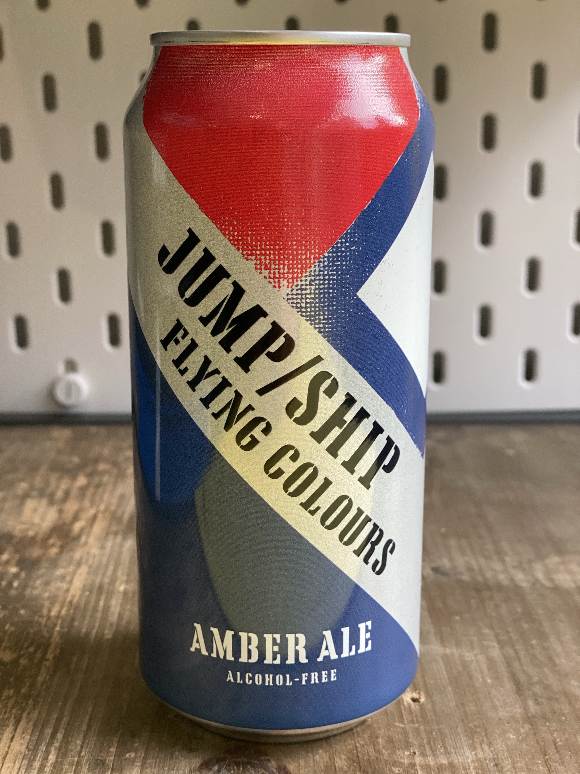 Jump Ship Flying Colours Amber AF 440ml at The Beerhive, Edinburgh. Free UK shipping.