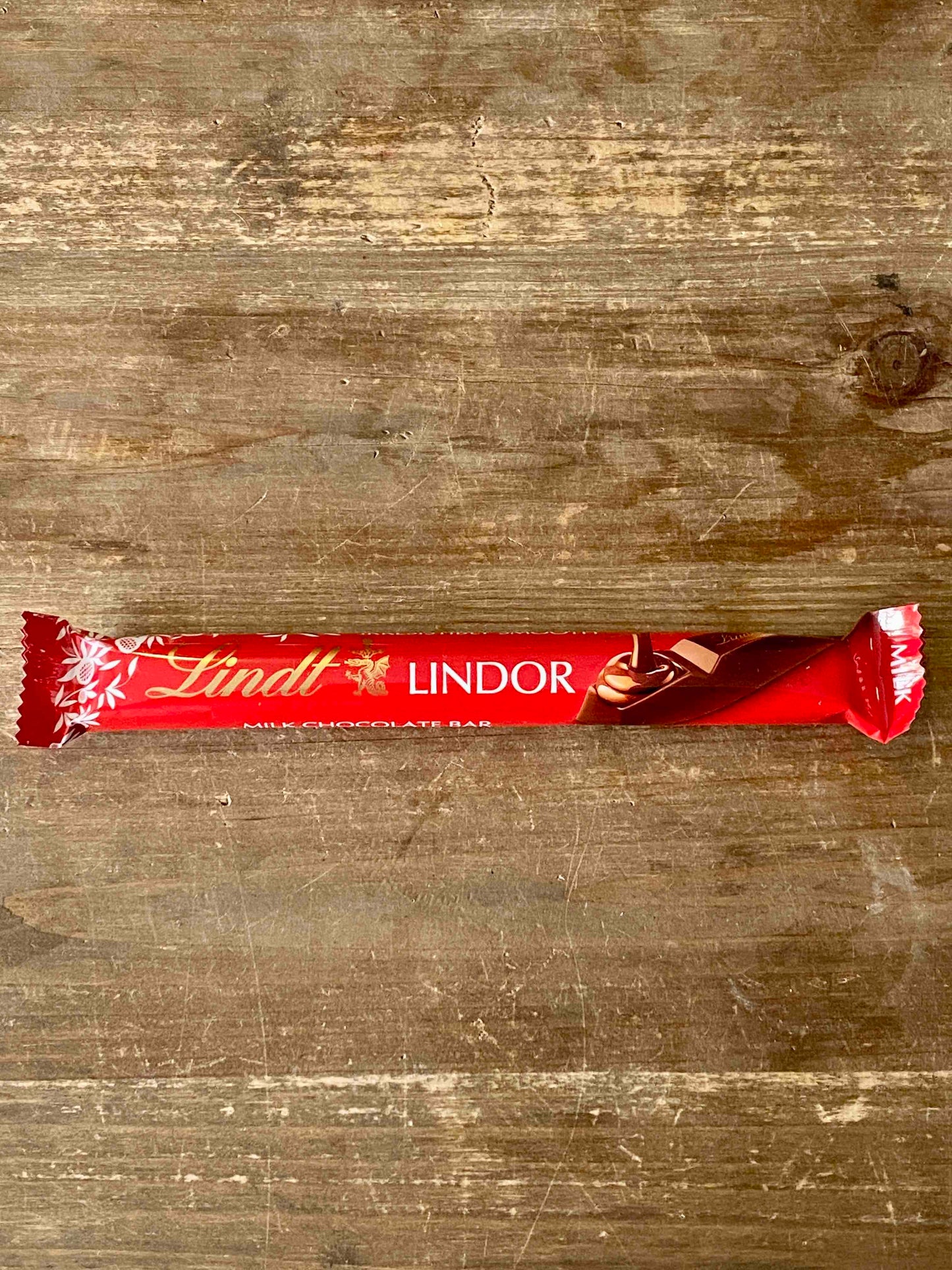 Lindt Chocolate Bar 38g