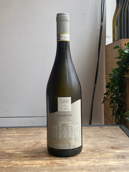 Lugarara Gavi di Gavi at The Beerhive, Edinburgh. Free UK shipping.