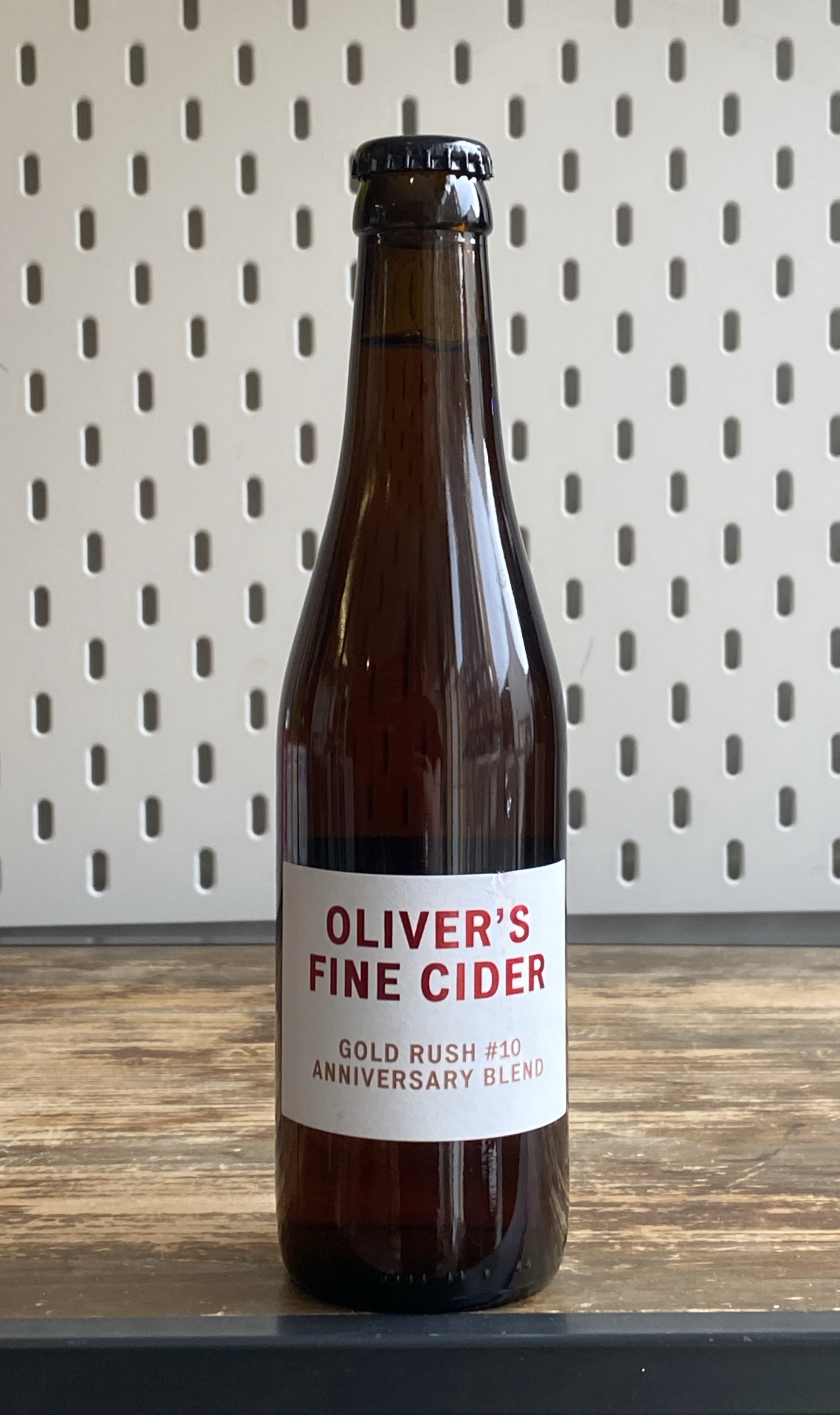 Oliver's - Gold Rush #10 330ml at The Beerhive, Edinburgh. Free UK shipping.