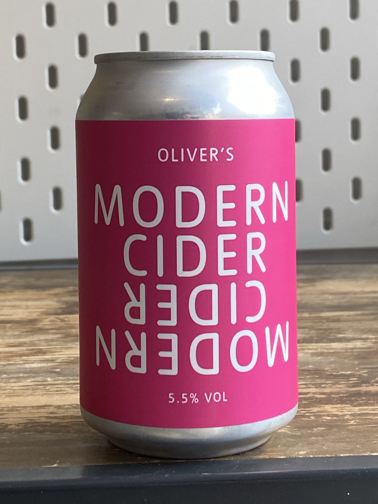 Oliver's - Modern Cider Cans 330ml at The Beerhive, Edinburgh. Free UK shipping.